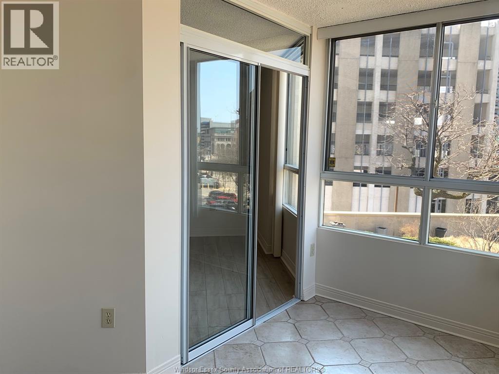 75 Riverside Drive East Unit# 410, Windsor, Ontario N9A 7C4 - Photo 17 - 25031734