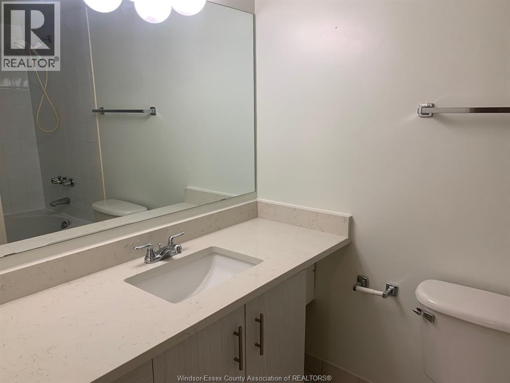 75 Riverside Drive East Unit# 410, Windsor, Ontario N9A 7C4 - Photo 26 - 25031734