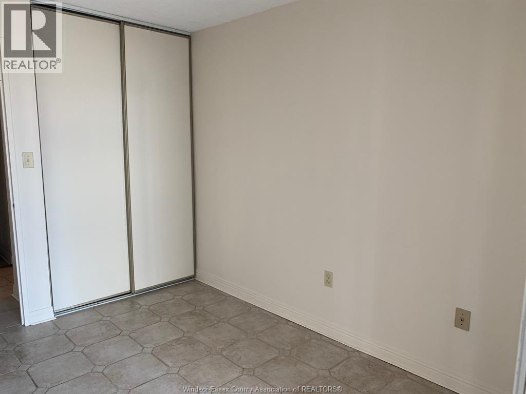 75 Riverside Drive East Unit# 410, Windsor, Ontario N9A 7C4 - Photo 31 - 25031734