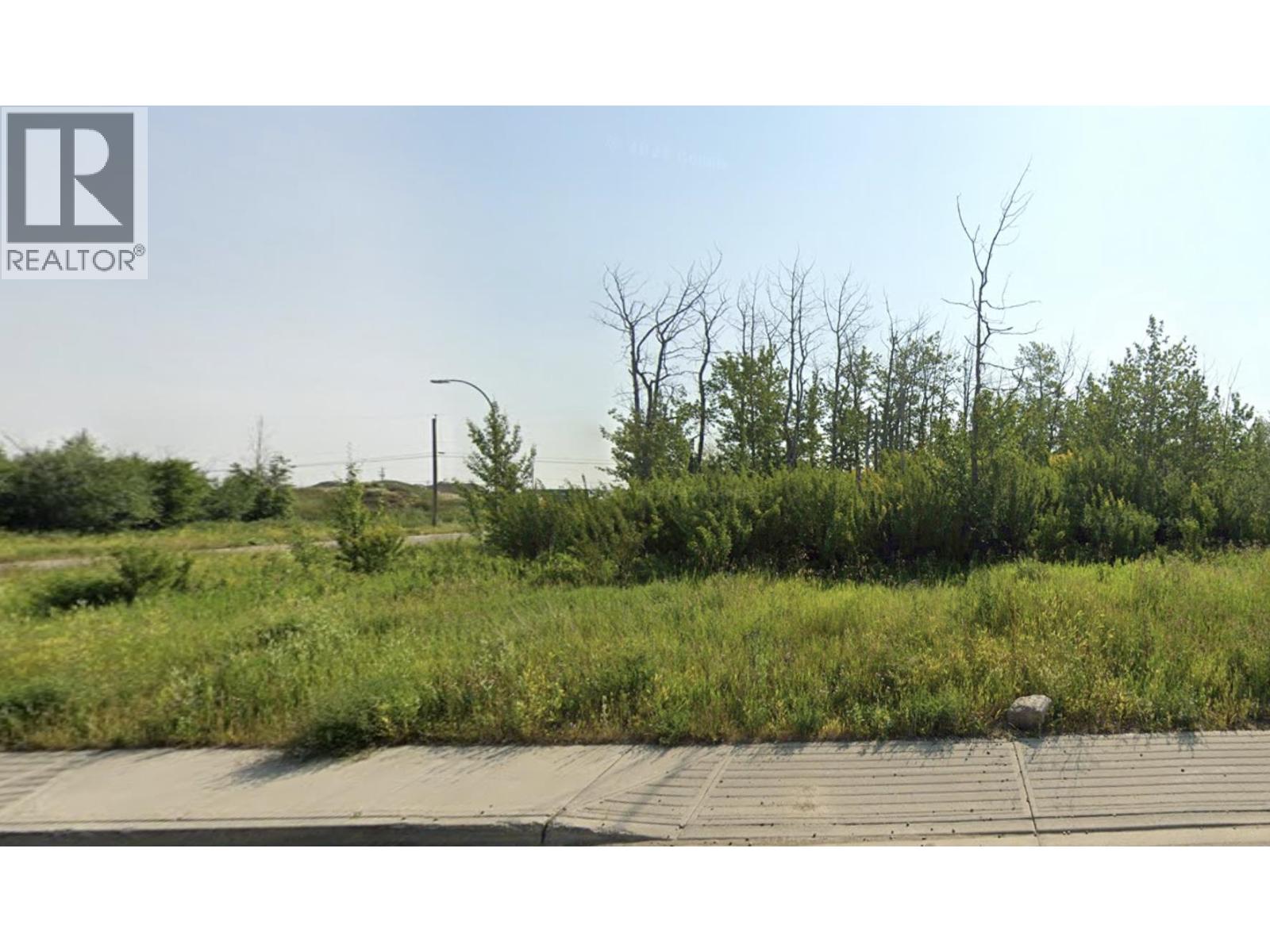 9023 74 Street, Fort St. John, British Columbia V1J 0N7 - Photo 3 - R3072711