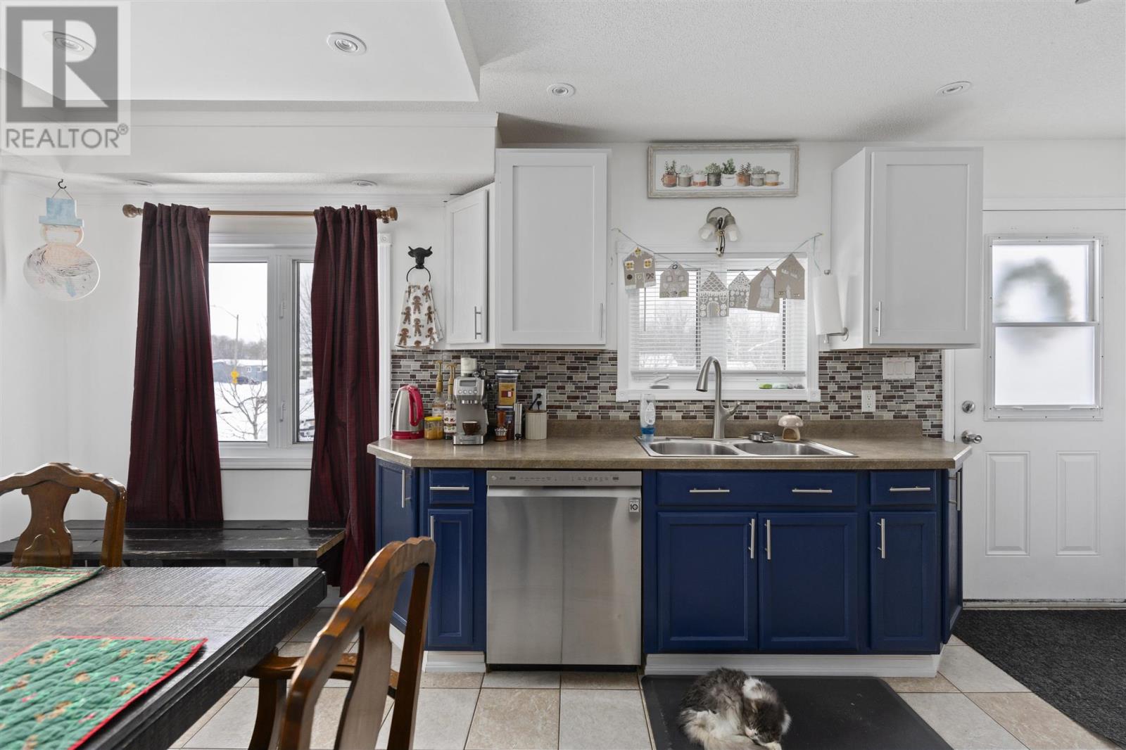 602 Connaught Ave, Sault Ste. Marie, Ontario  P6C 2E2 - Photo 11 - SM253489