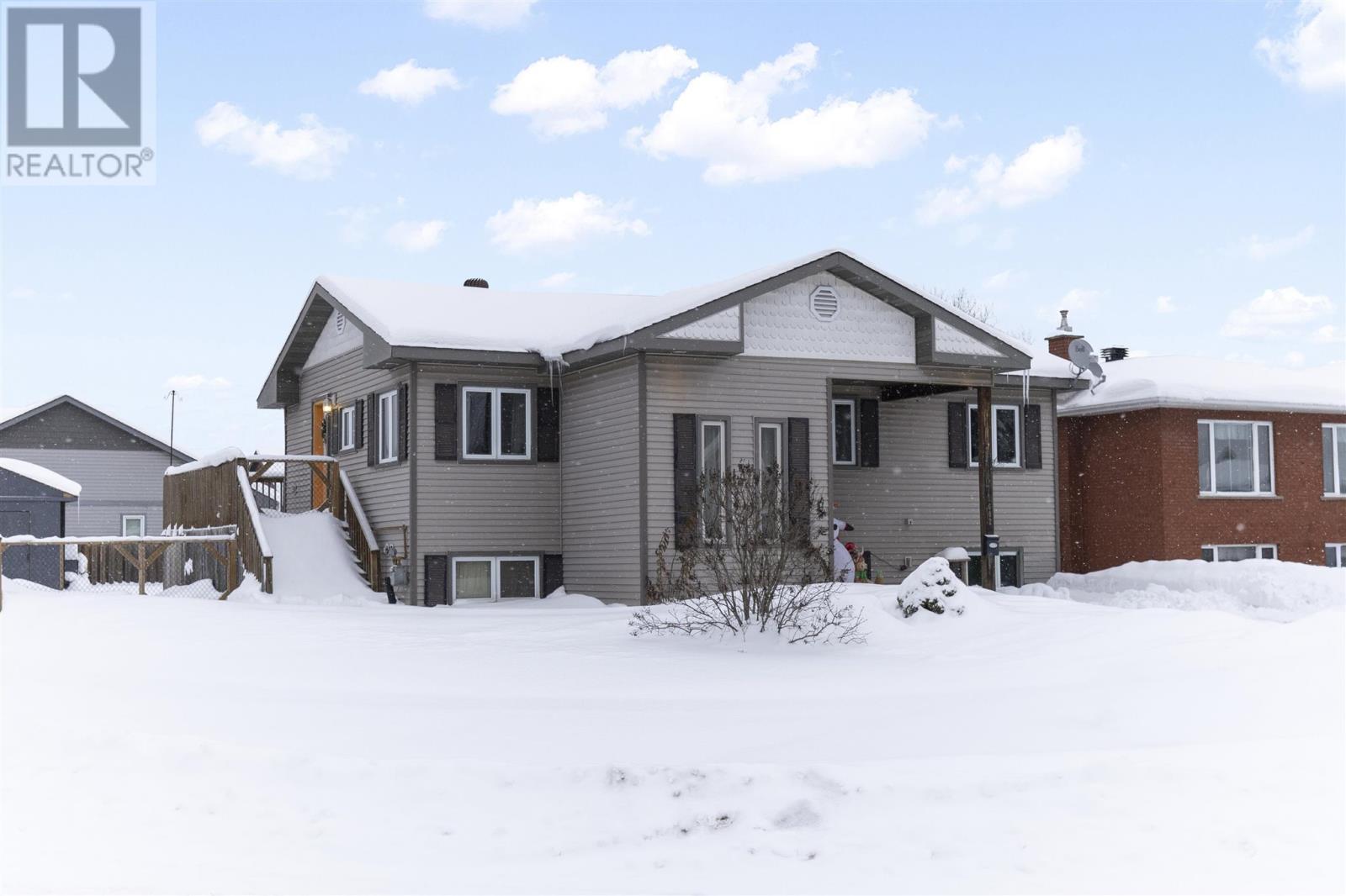 602 Connaught Ave, Sault Ste. Marie, Ontario  P6C 2E2 - Photo 33 - SM253489