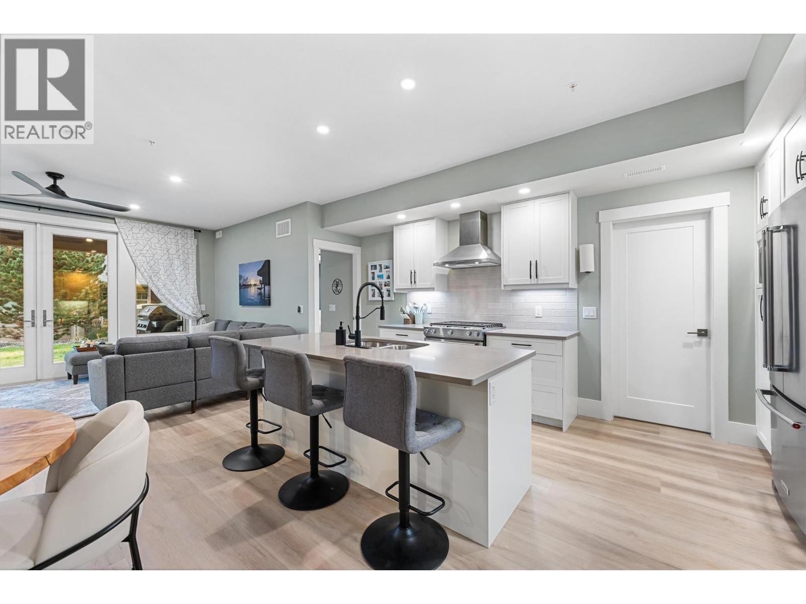 4000 Redstone Crescent Unit# 220, Peachland, British Columbia  V0H 1X5 - Photo 12 - 10371155