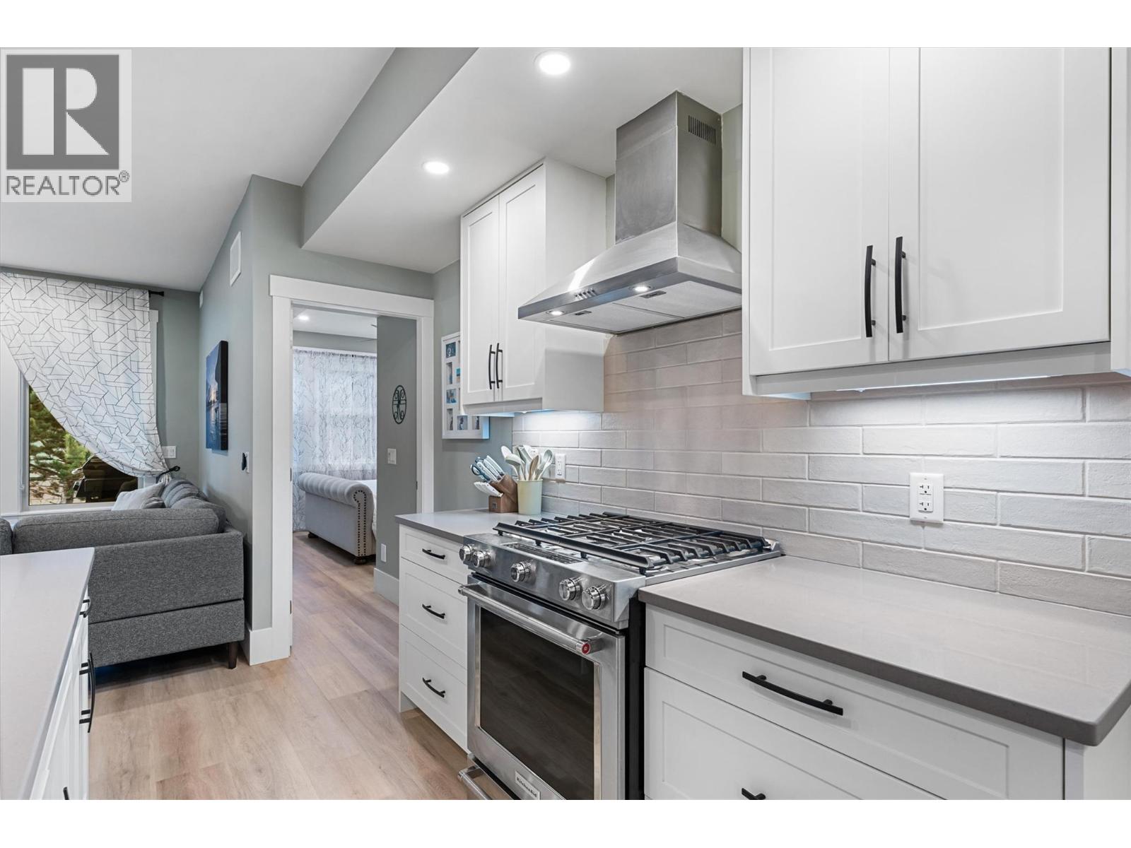 4000 Redstone Crescent Unit# 220, Peachland, British Columbia  V0H 1X5 - Photo 17 - 10371155