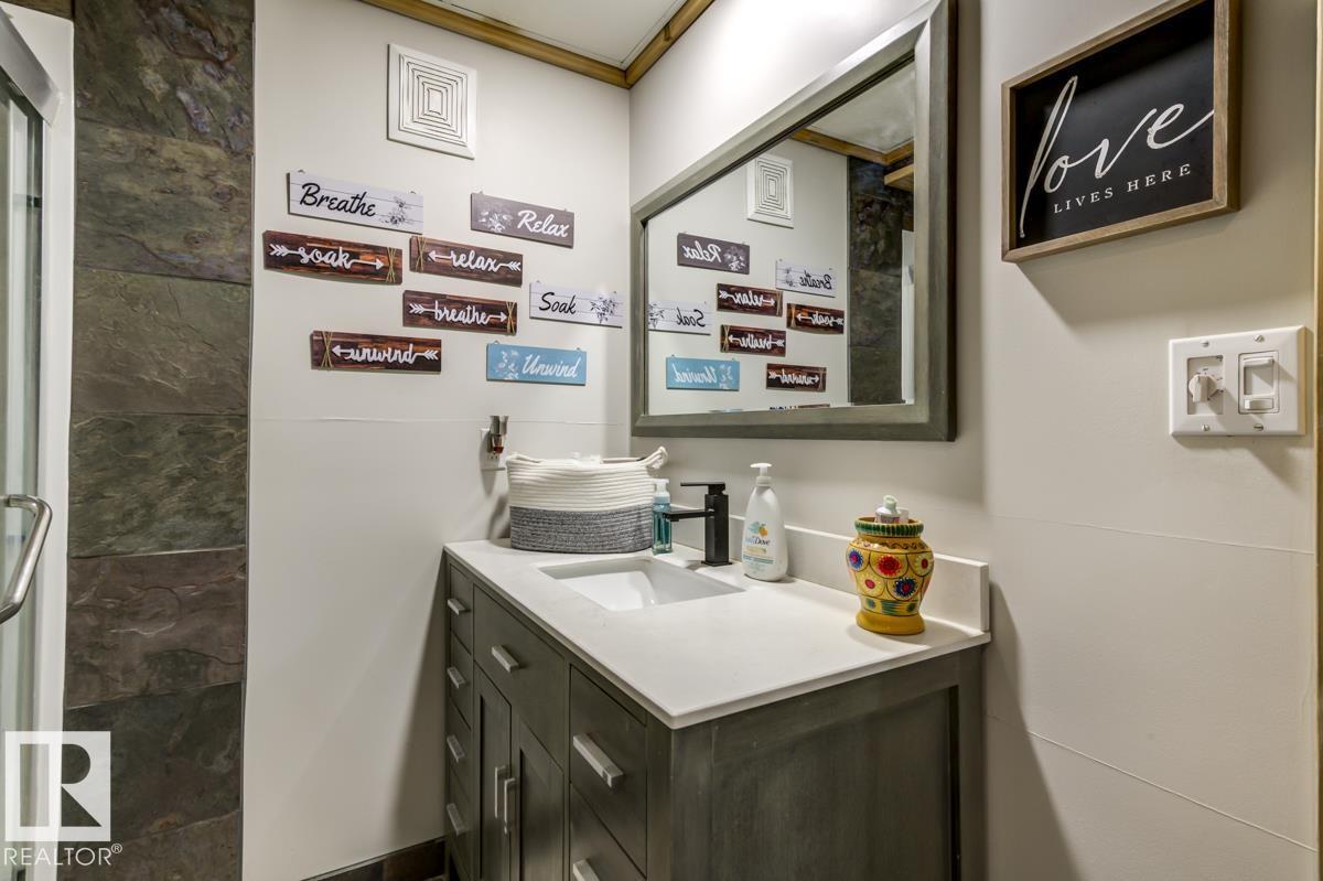 669 Village Dr, Sherwood Park, Alberta  T8A 4N2 - Photo 38 - E4458536