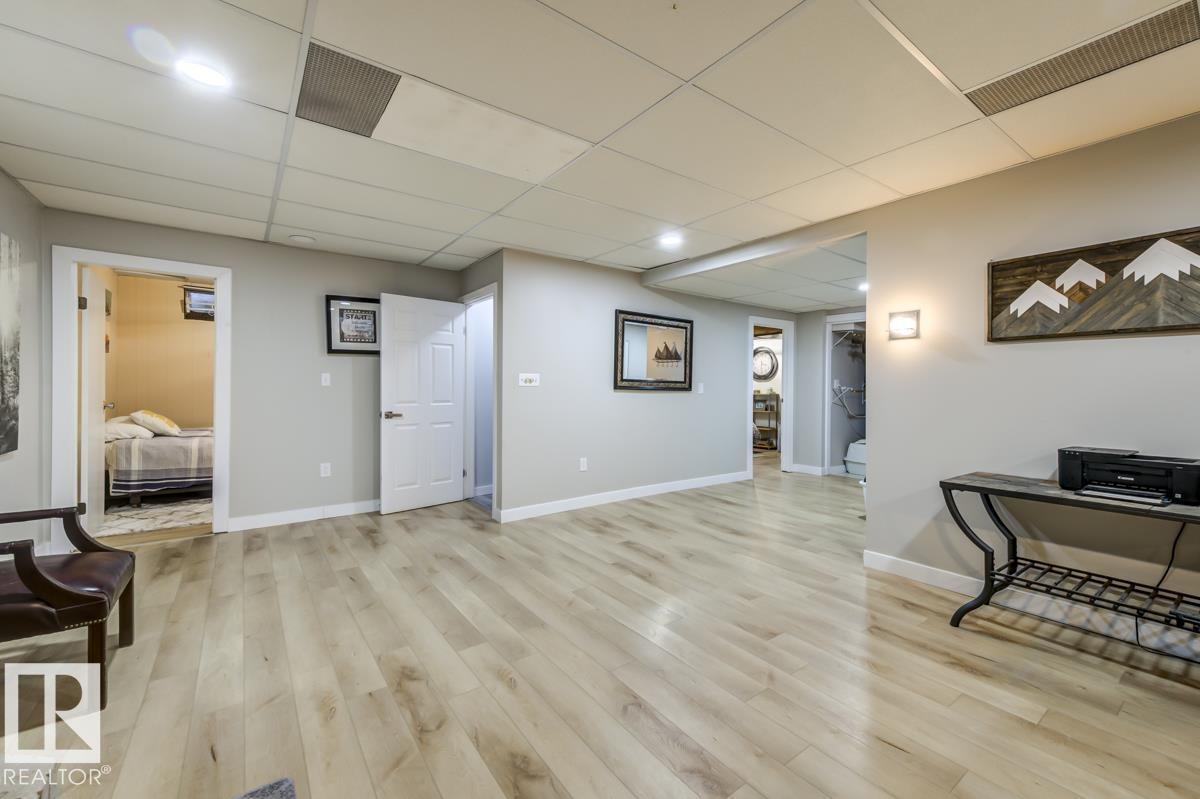 669 Village Dr, Sherwood Park, Alberta  T8A 4N2 - Photo 35 - E4458536