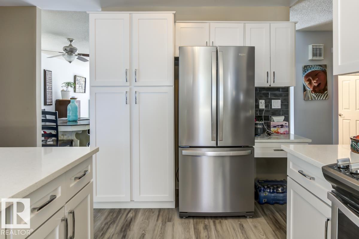 669 Village Dr, Sherwood Park, Alberta  T8A 4N2 - Photo 14 - E4458536