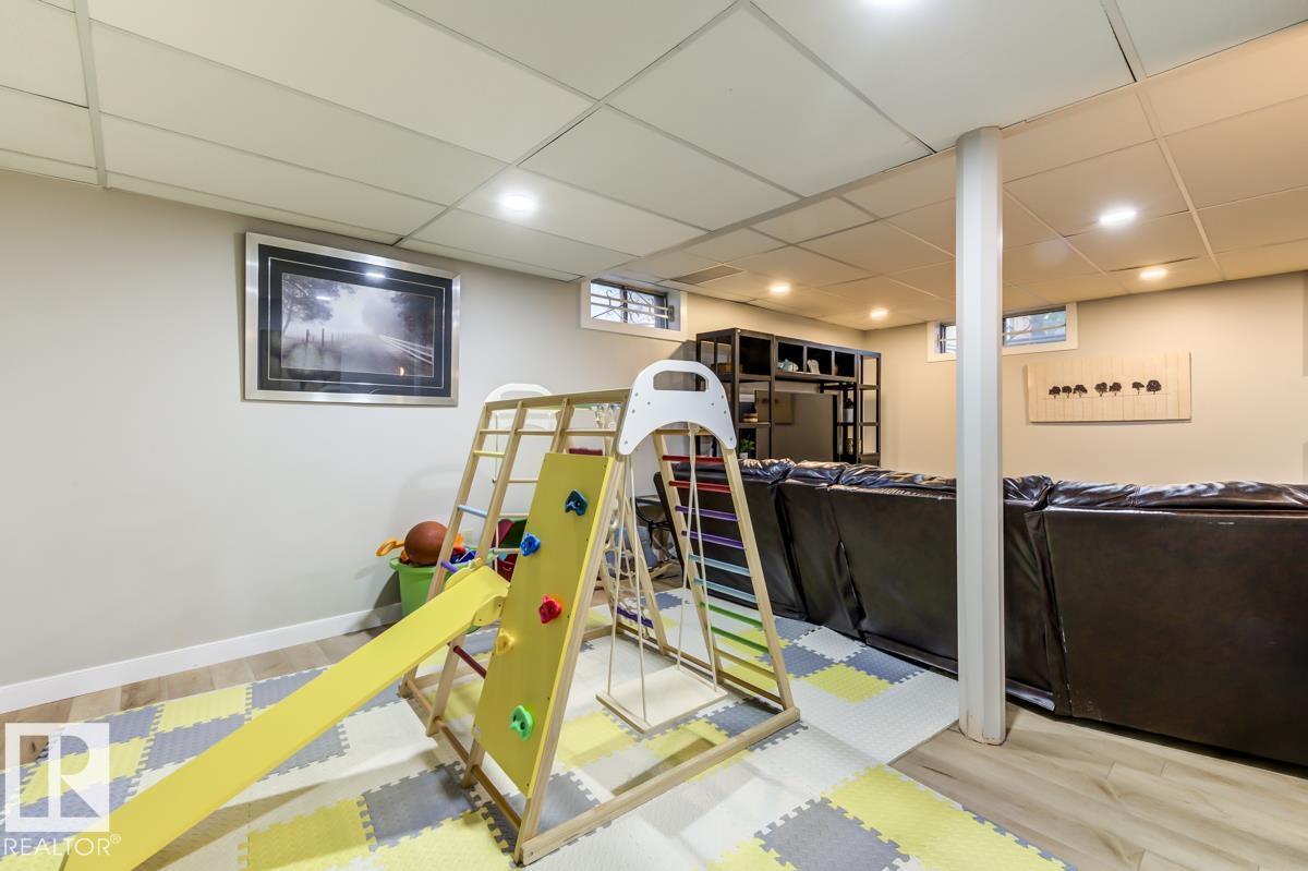 669 Village Dr, Sherwood Park, Alberta  T8A 4N2 - Photo 34 - E4458536