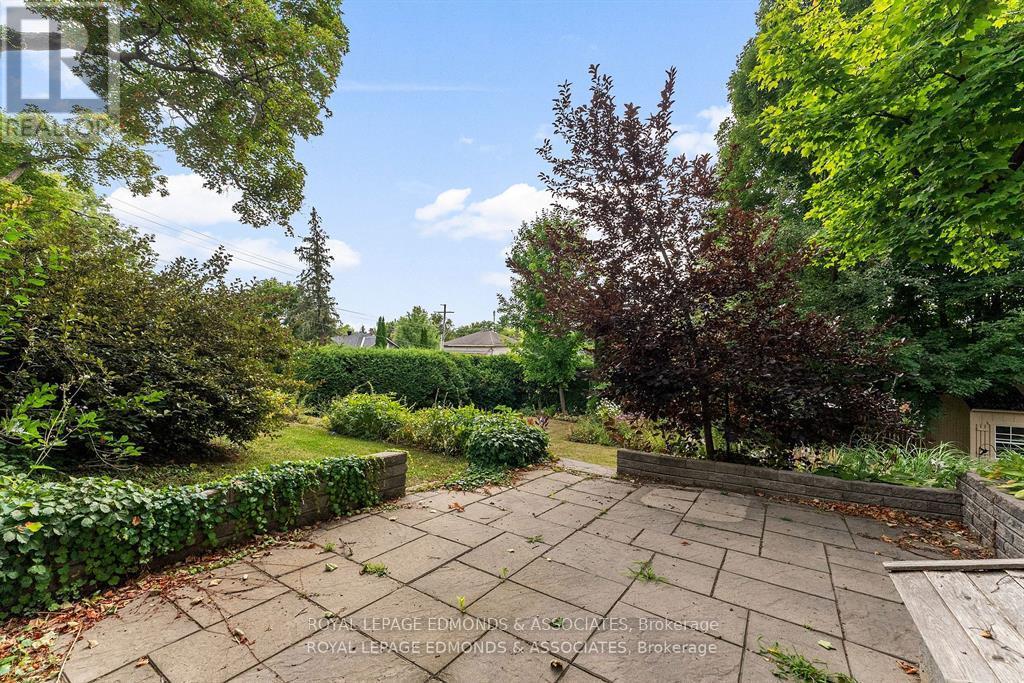 400 Centre Street, Pembroke, Ontario  K8A 1J5 - Photo 30 - X12636496