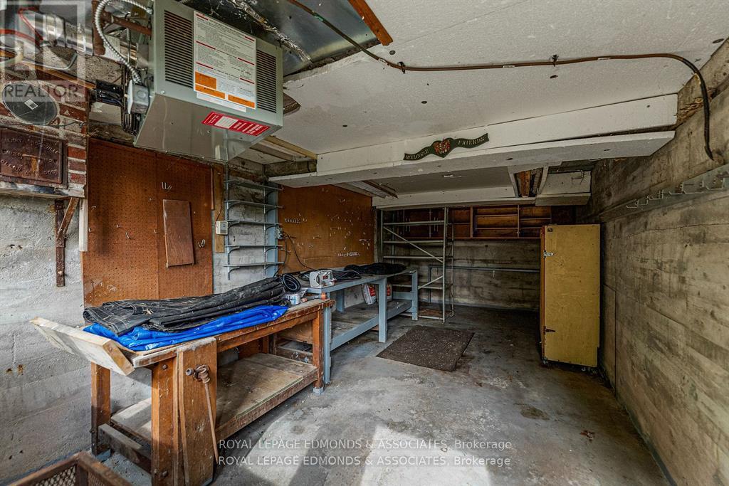 400 Centre Street, Pembroke, Ontario  K8A 1J5 - Photo 35 - X12636496