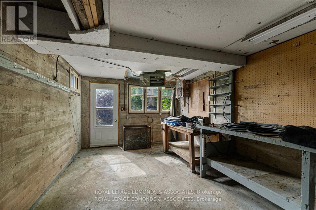 400 Centre Street, Pembroke, Ontario  K8A 1J5 - Photo 36 - X12636496