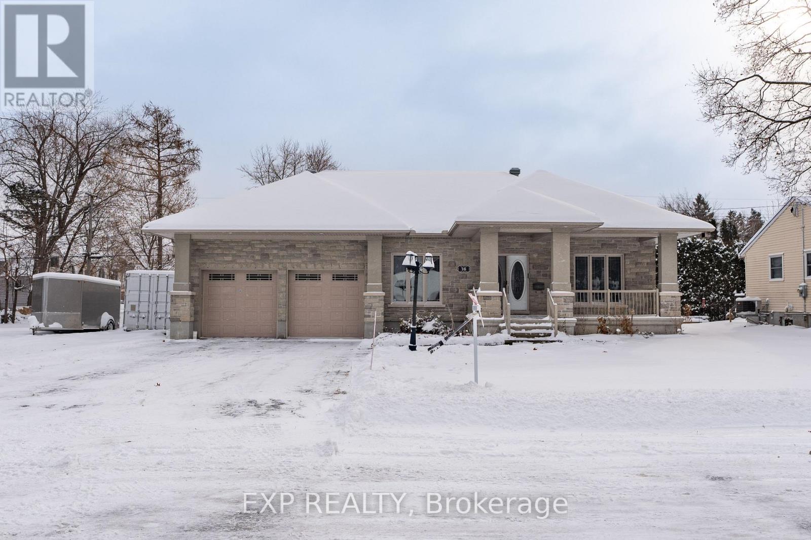 16 CHIPPEWA AVENUE, Ottawa, Ontario