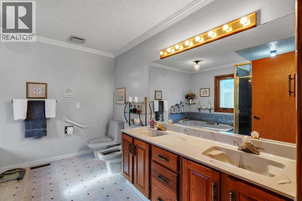 223 Shawnee Mews Sw, Calgary, Alberta  T2Y 1W4 - Photo 22 - A2269251