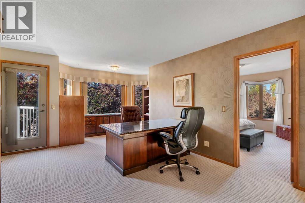 223 Shawnee Mews Sw, Calgary, Alberta  T2Y 1W4 - Photo 25 - A2269251