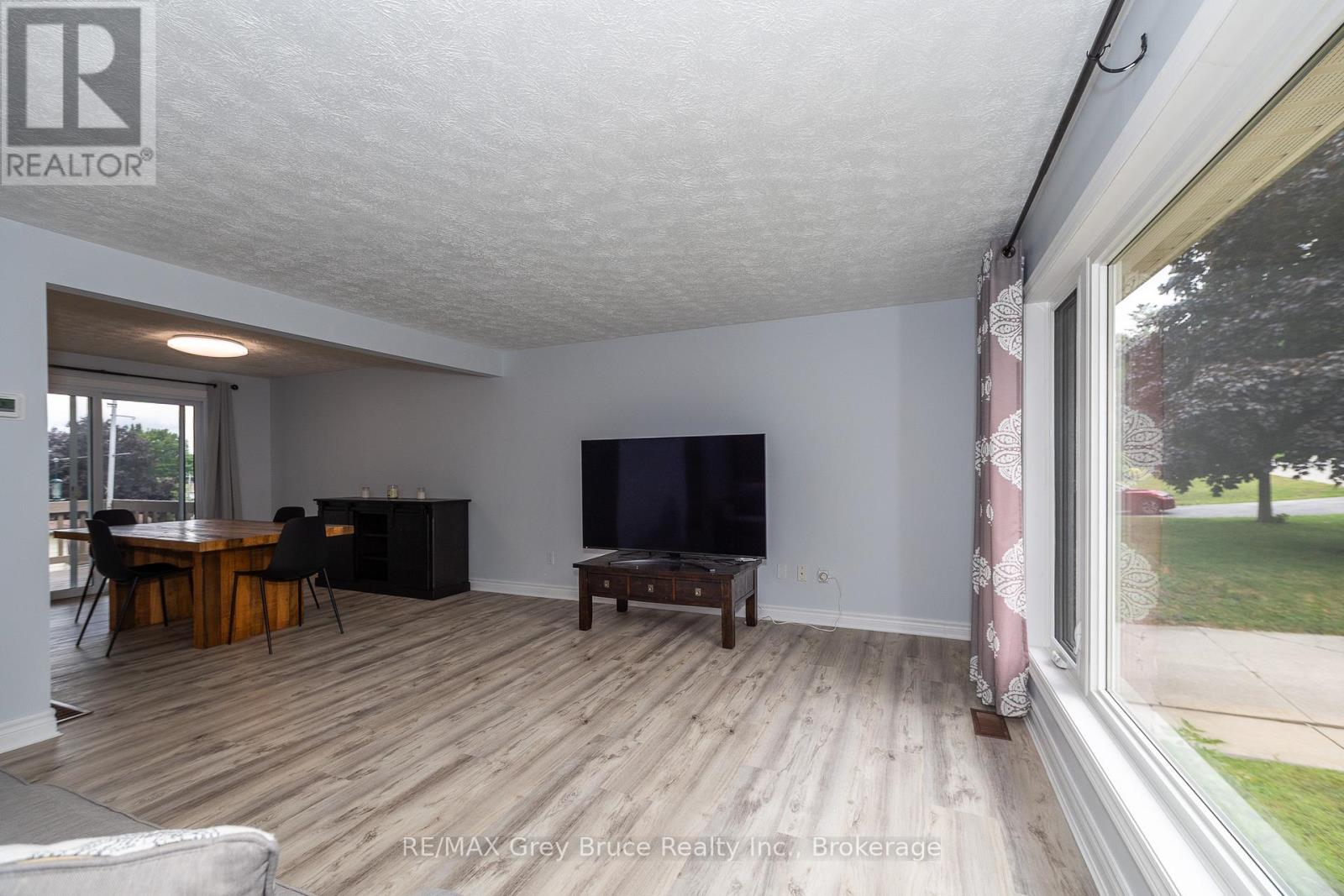 260 8th A Avenue E, Owen Sound, Ontario  N4K 6L2 - Photo 19 - X12492576