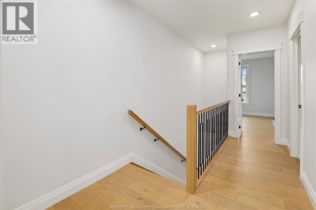 1023 Walker, Windsor, Ontario N8Y 2N6 - Photo 13 - 25031716