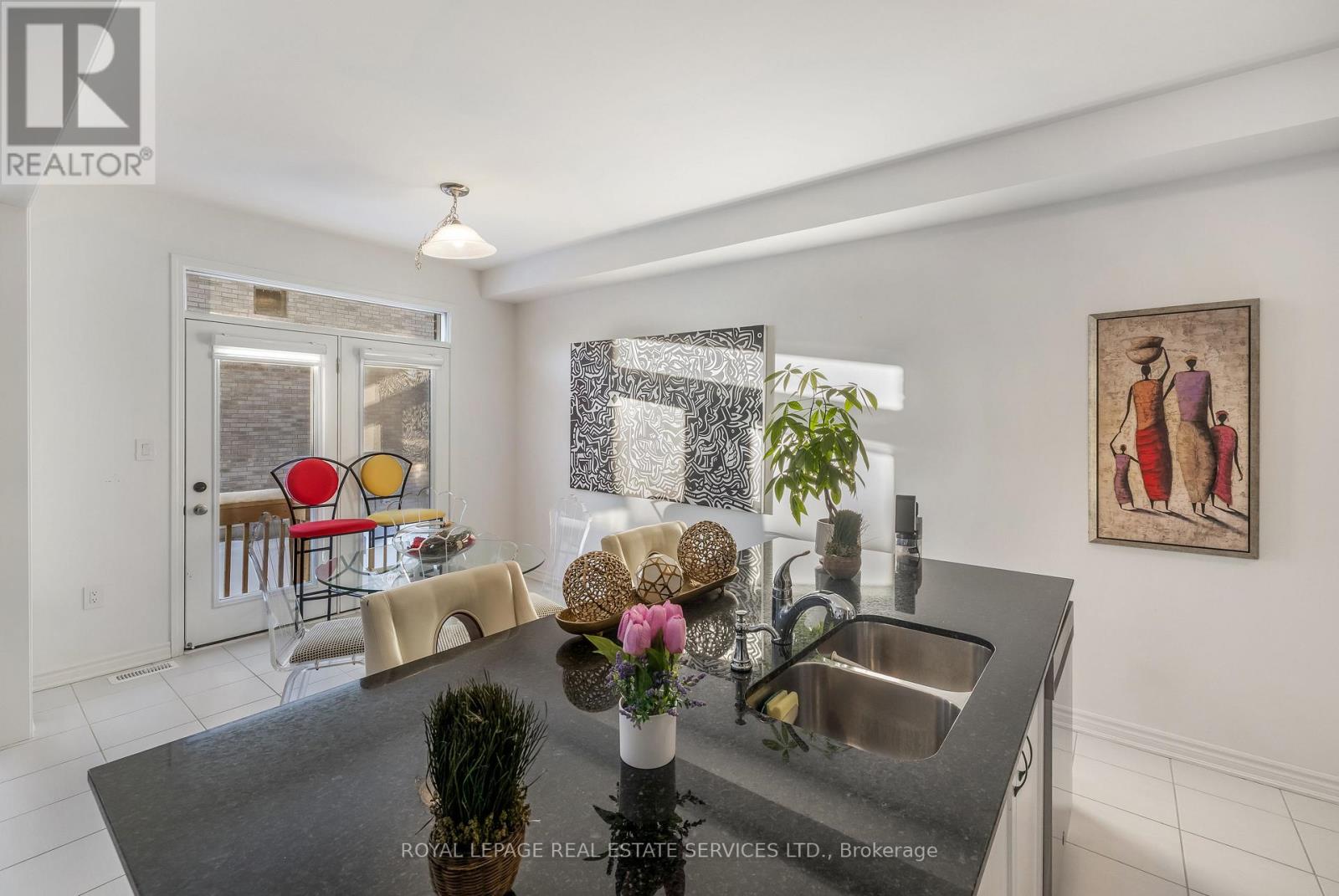 1558 Scarlett Trail, Pickering, Ontario  L1X 0N9 - Photo 12 - E12635010