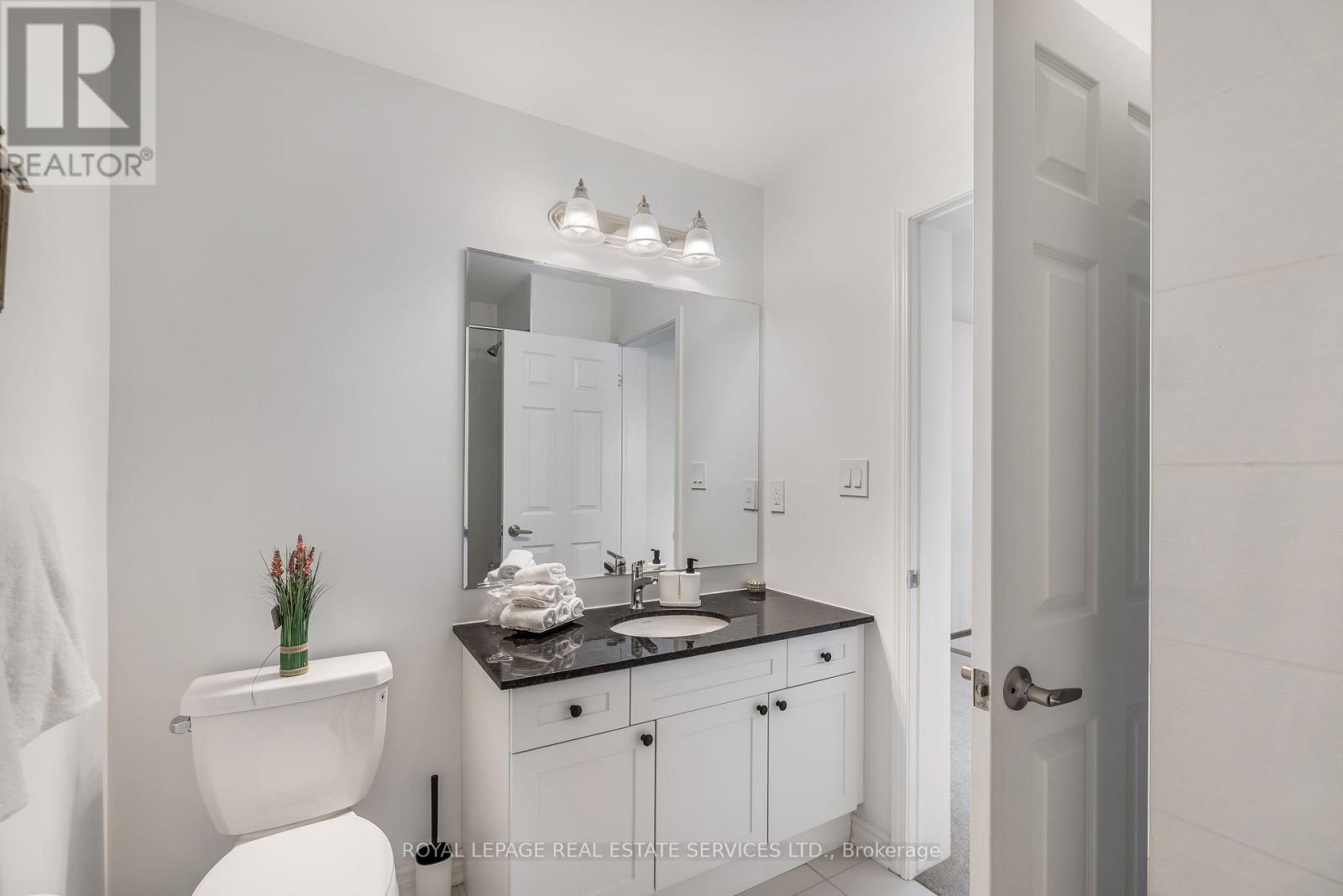 1558 Scarlett Trail, Pickering, Ontario  L1X 0N9 - Photo 19 - E12635010