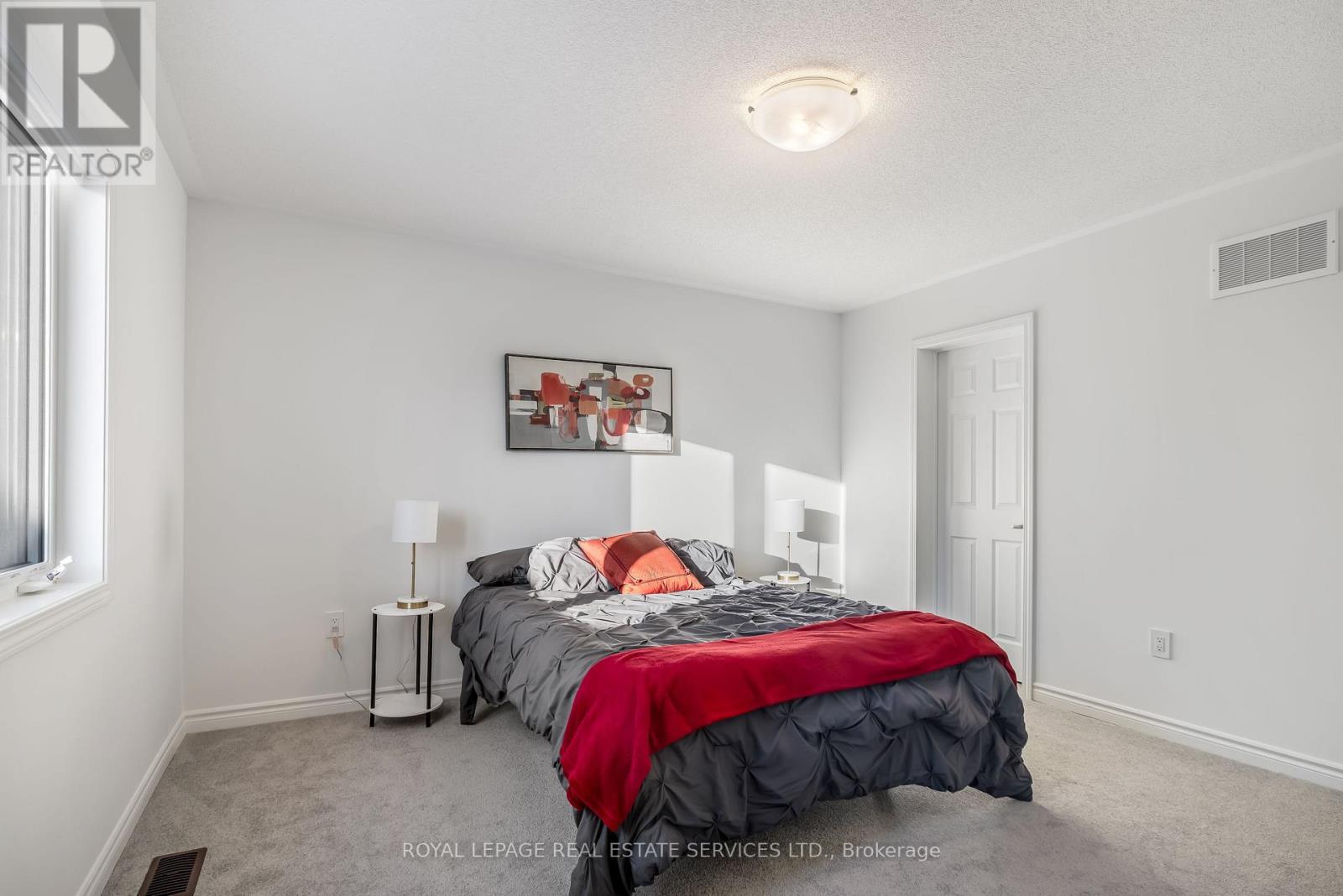 1558 Scarlett Trail, Pickering, Ontario  L1X 0N9 - Photo 32 - E12635010