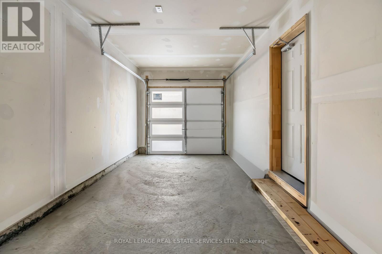 1558 Scarlett Trail, Pickering, Ontario  L1X 0N9 - Photo 34 - E12635010