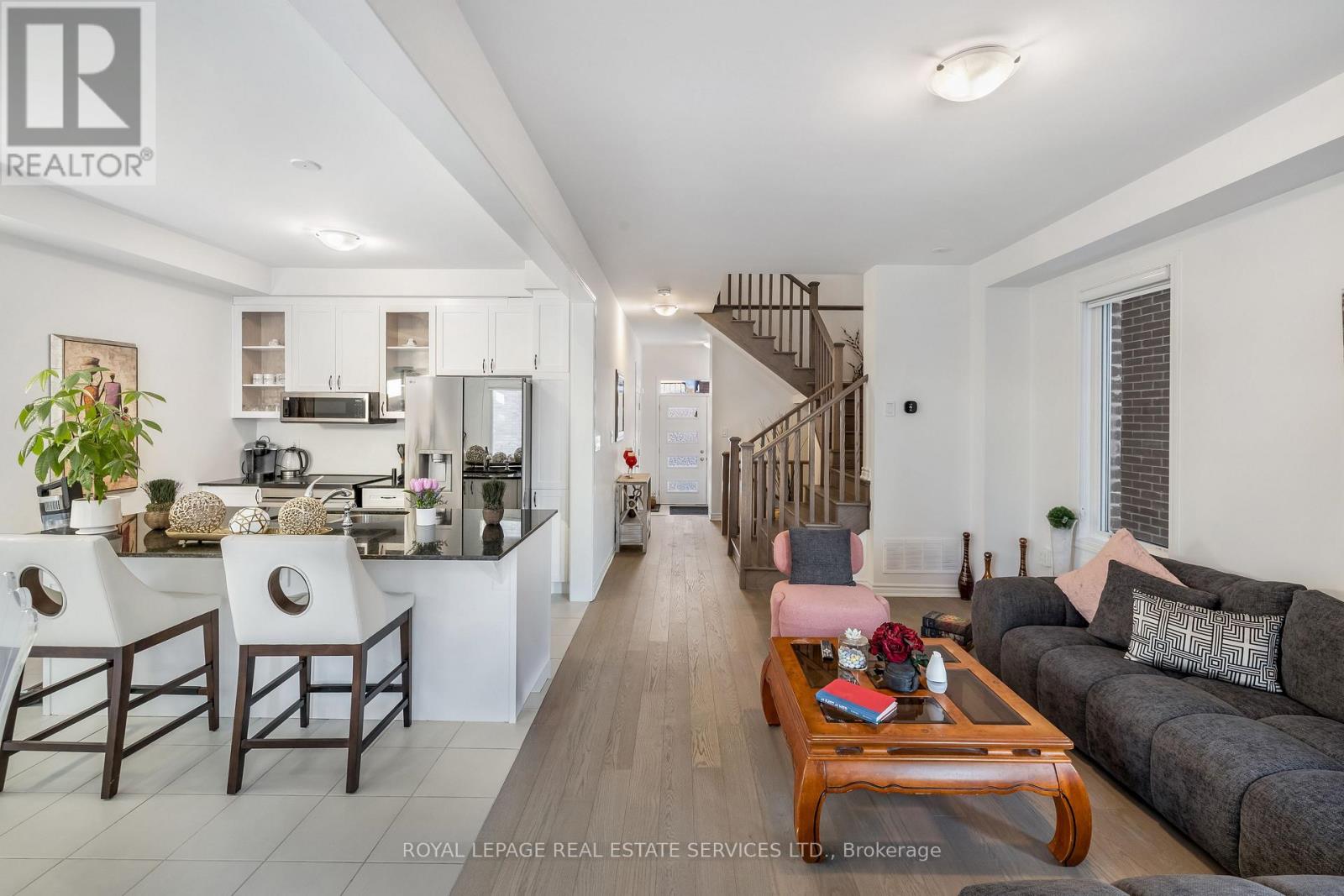 1558 Scarlett Trail, Pickering, Ontario  L1X 0N9 - Photo 8 - E12635010