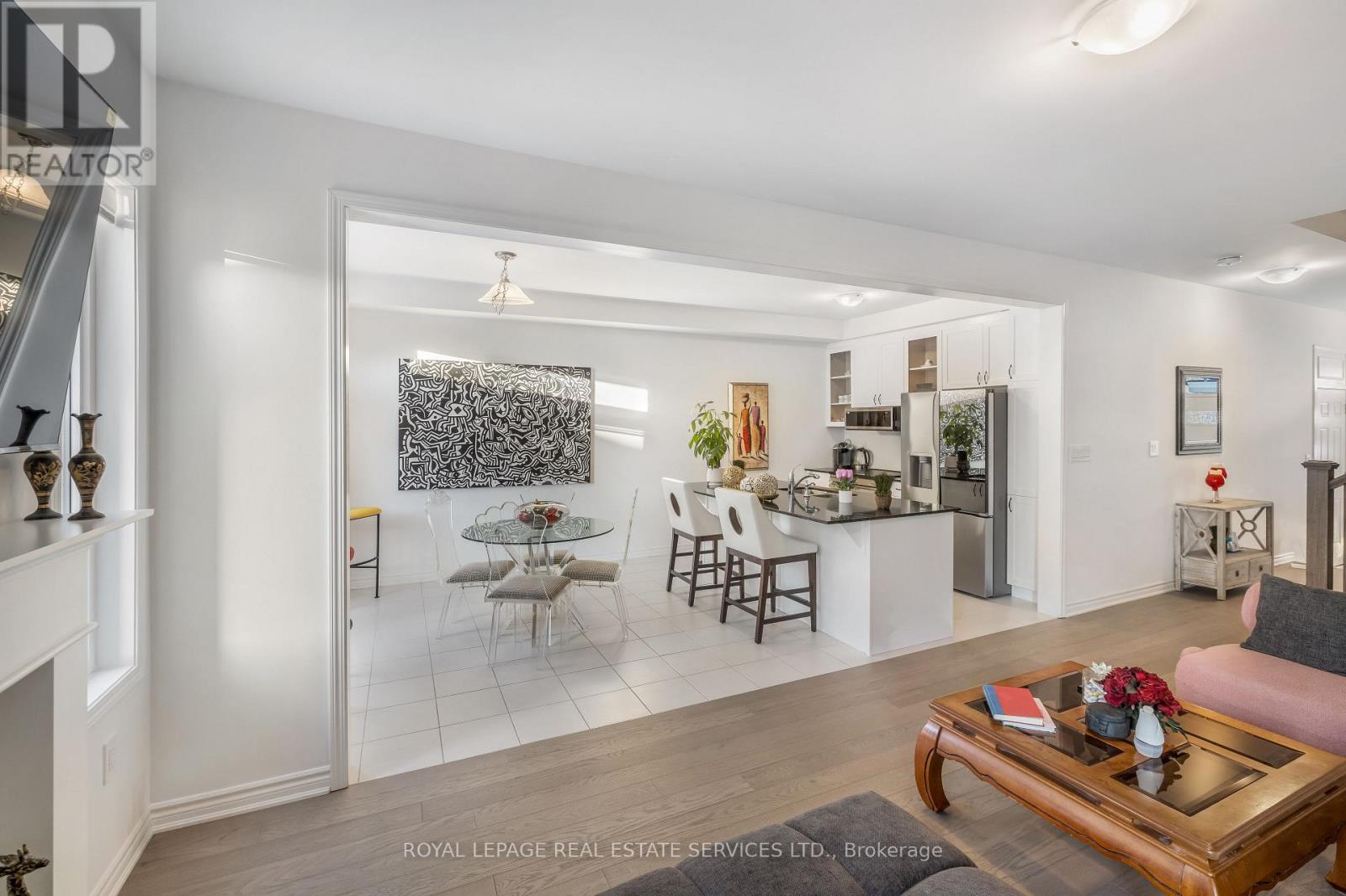 1558 Scarlett Trail, Pickering, Ontario  L1X 0N9 - Photo 9 - E12635010