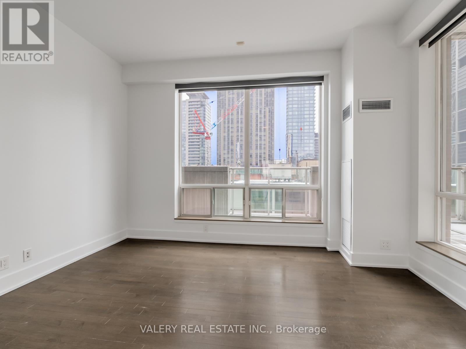 14d - 61 Yorkville Avenue, Toronto, Ontario  M5R 3V6 - Photo 33 - C12636498