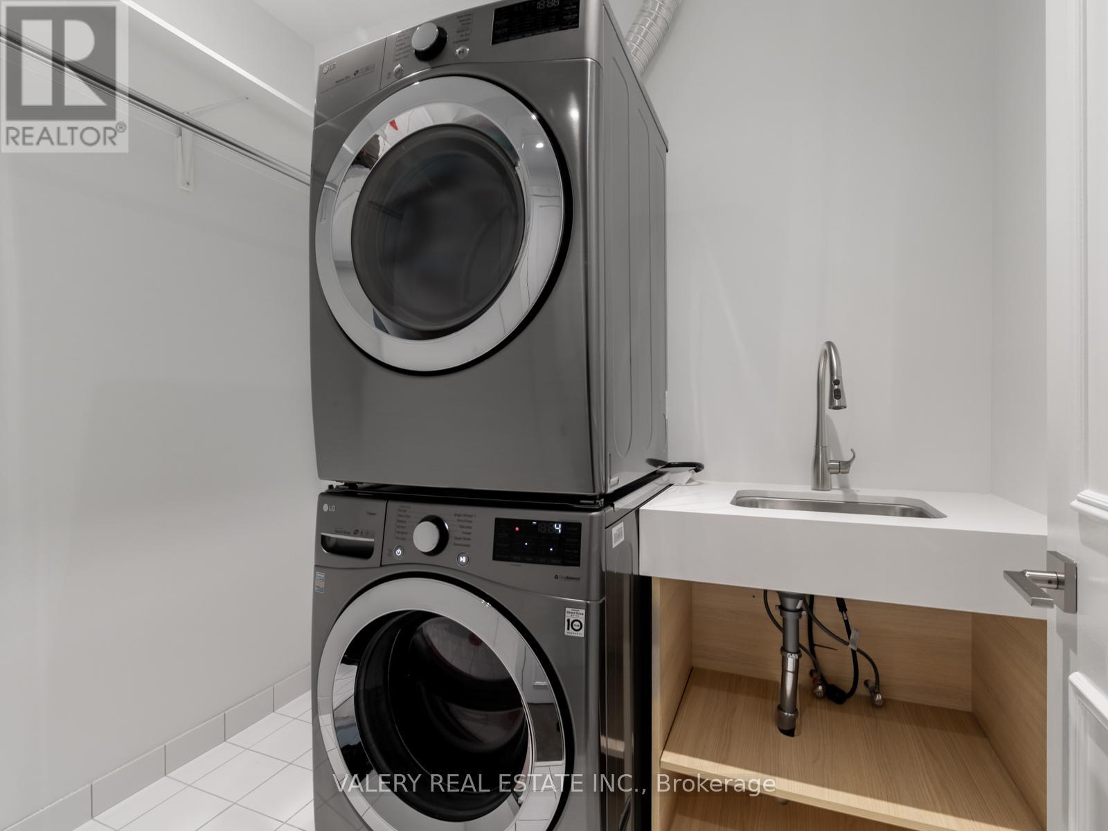 14d - 61 Yorkville Avenue, Toronto, Ontario  M5R 3V6 - Photo 38 - C12636498