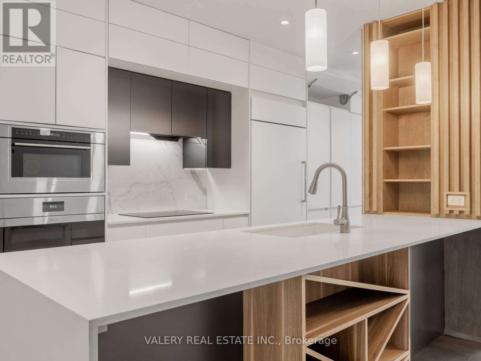 14d - 61 Yorkville Avenue, Toronto, Ontario  M5R 3V6 - Photo 4 - C12636498
