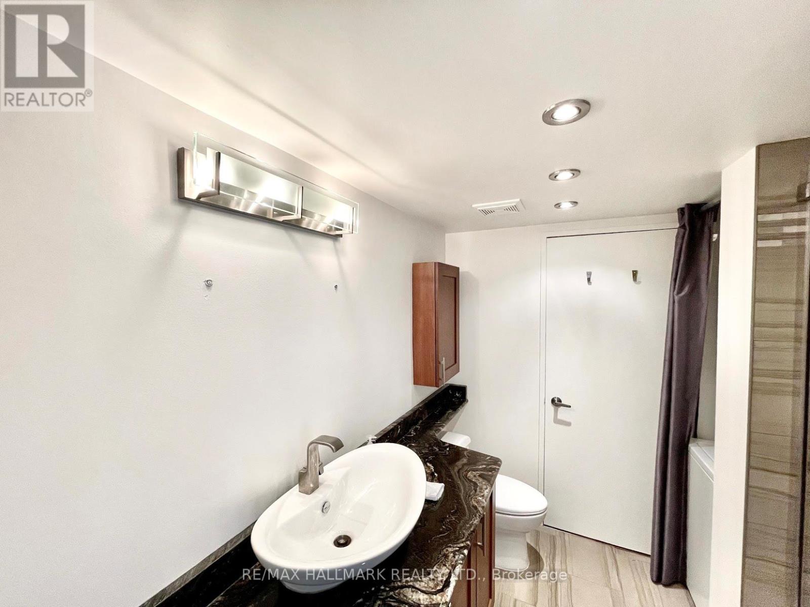 927 - 65 Scadding Avenue, Toronto, Ontario  M5A 4L1 - Photo 22 - C12636548