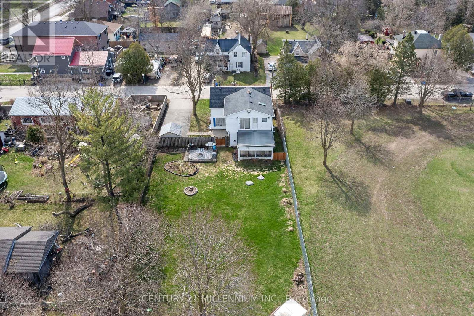 3 Centre Street, Erin, Ontario  N0B 1T0 - Photo 45 - X12544522