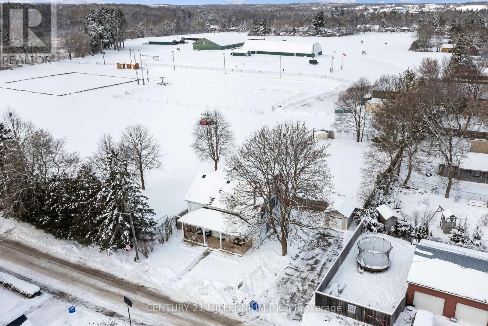 3 Centre Street, Erin, Ontario  N0B 1T0 - Photo 46 - X12544522