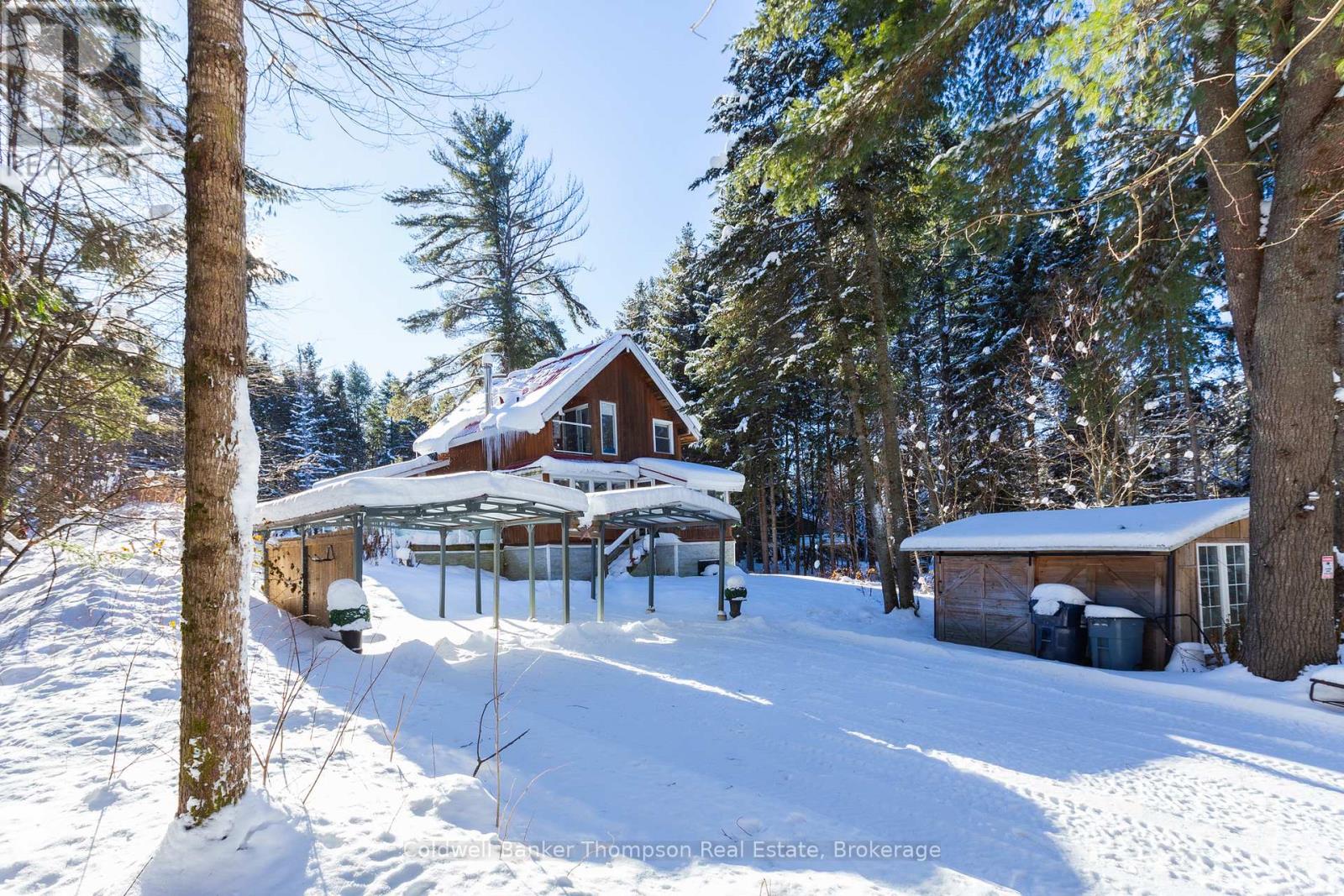 322 BALSAM CHUTES ROAD, Huntsville, Ontario