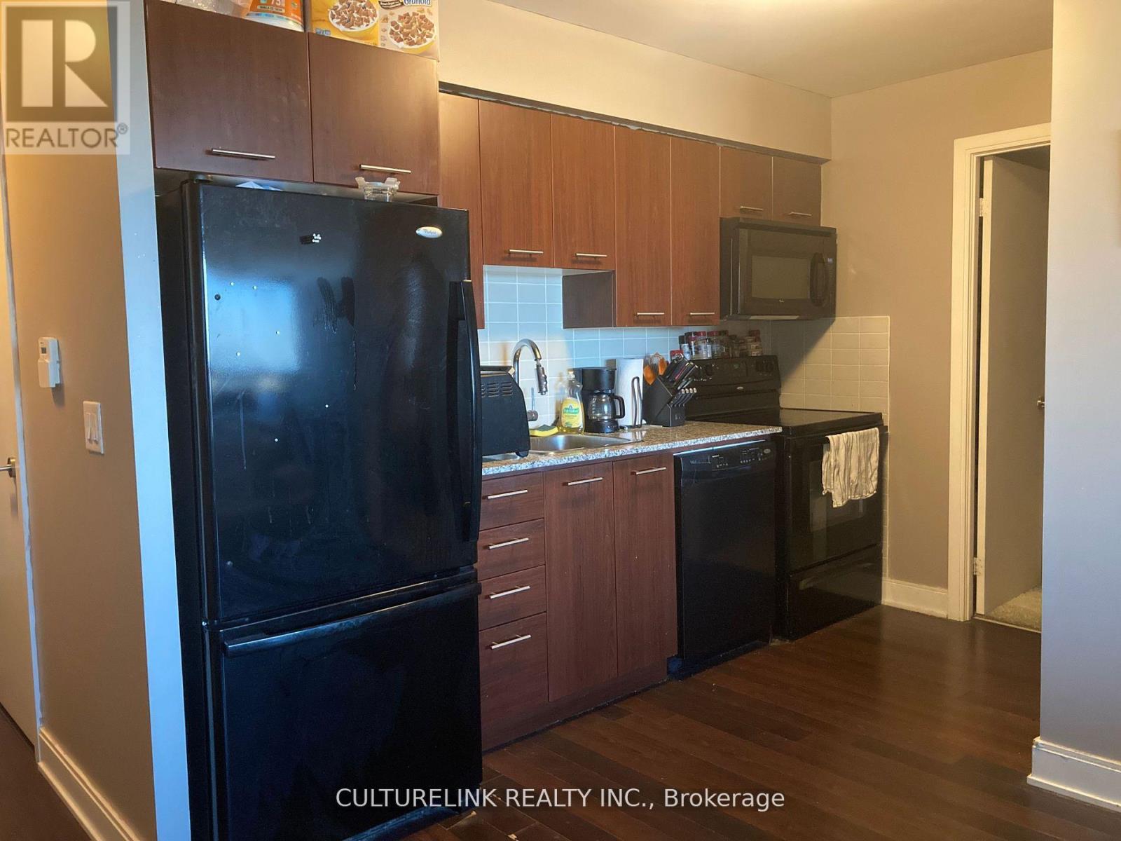 3815 - 135 Village Green Square, Toronto, Ontario  M1S 0L1 - Photo 6 - E12636478