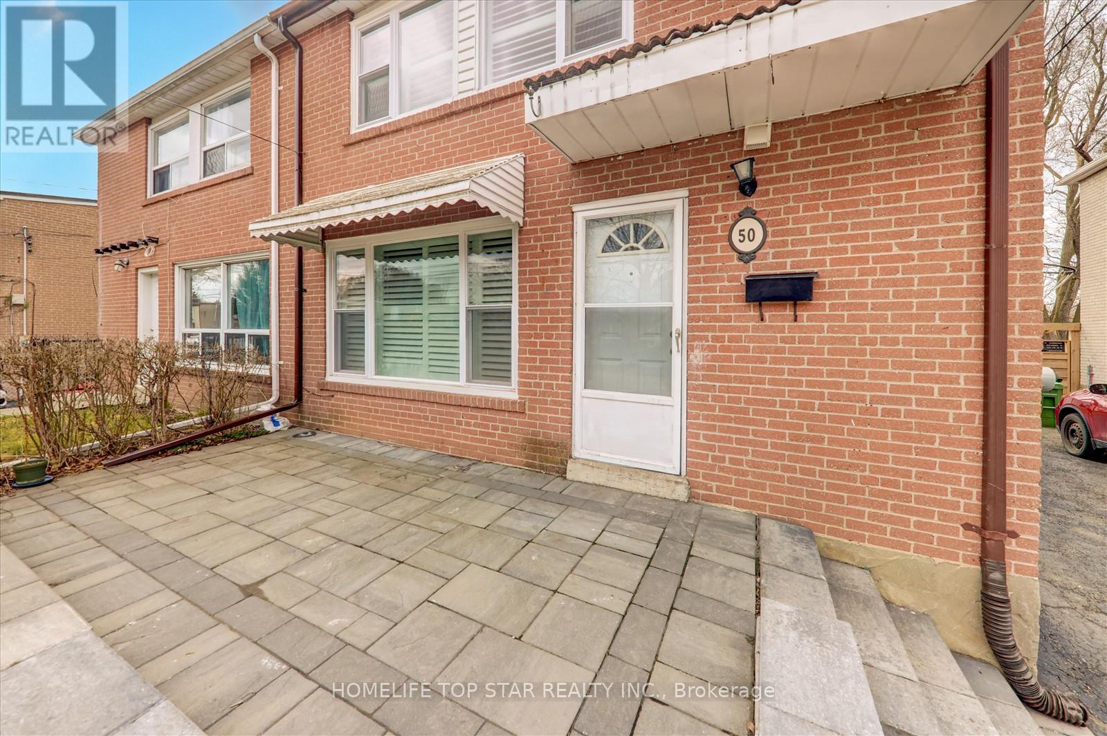 50 Chestnut Crescent, Toronto, Ontario  M1L 1Y5 - Photo 2 - E12636504