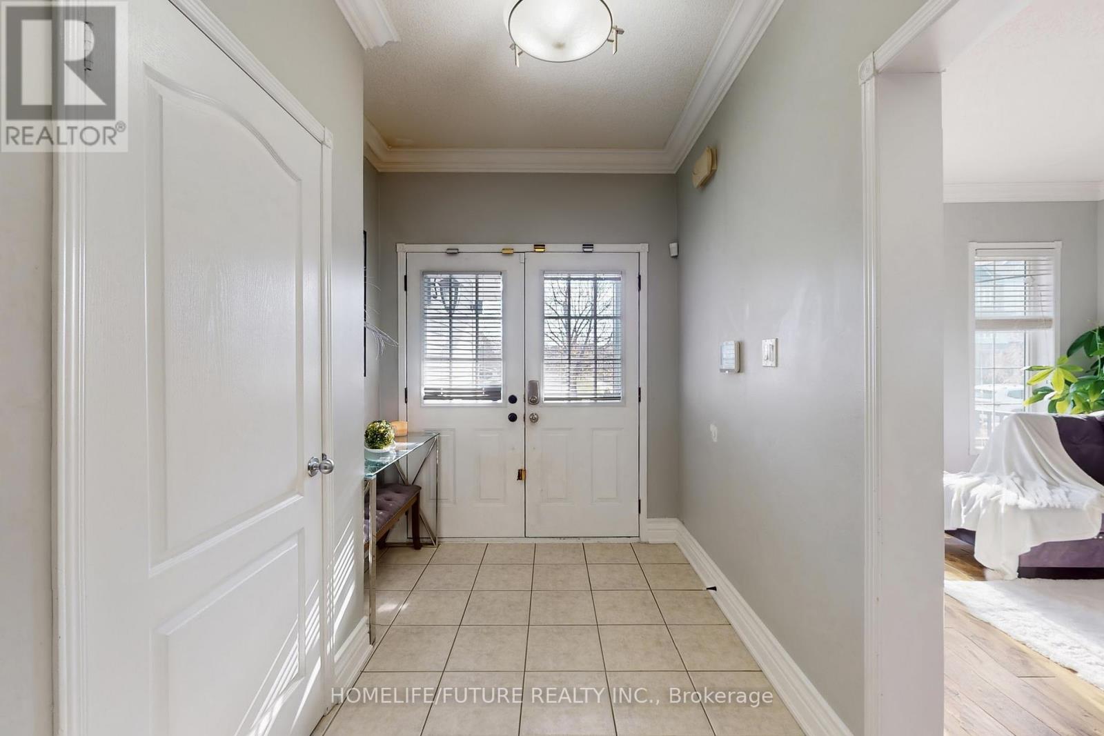 94 Carnwith Drive E, Whitby, Ontario  L1M 2K8 - Photo 16 - E12636508