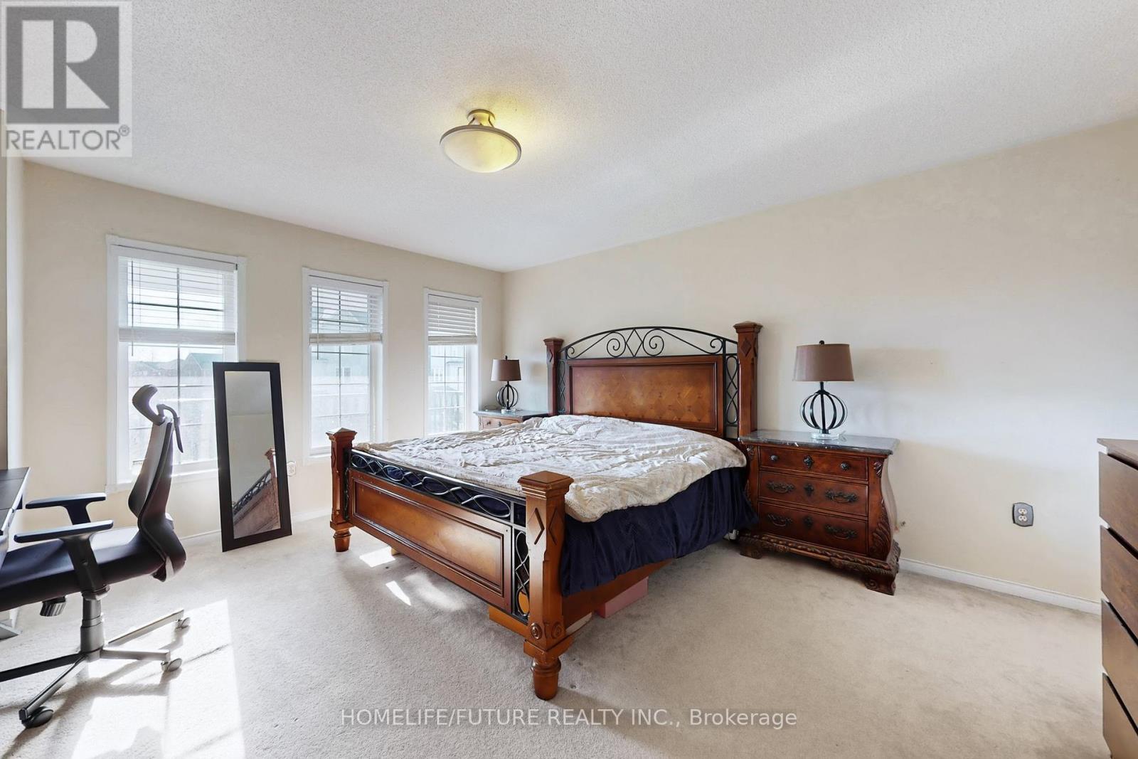 94 Carnwith Drive E, Whitby, Ontario  L1M 2K8 - Photo 31 - E12636508