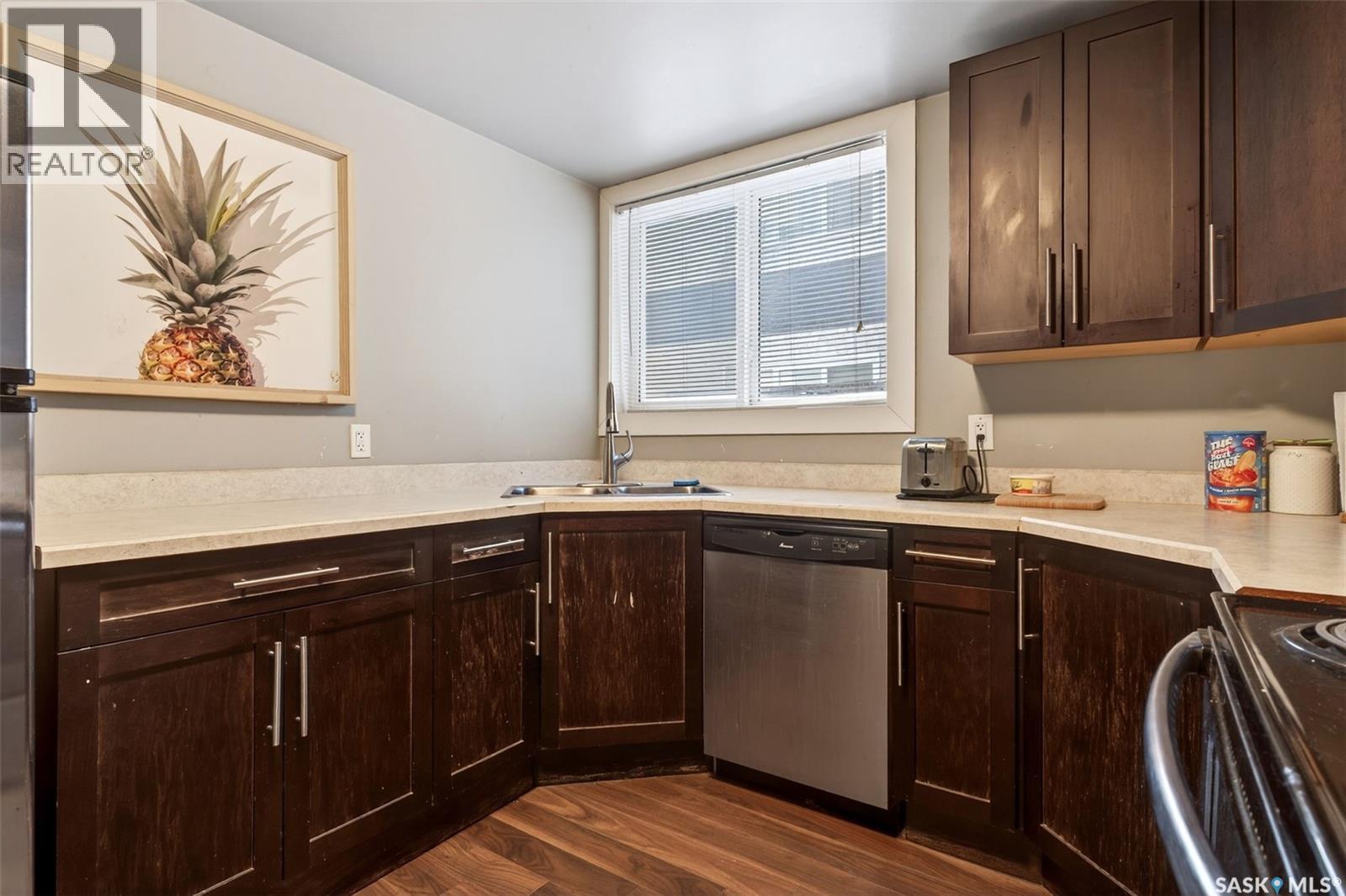 14 125 Froom Crescent, Regina, Saskatchewan  S4N 1S8 - Photo 8 - SK025672