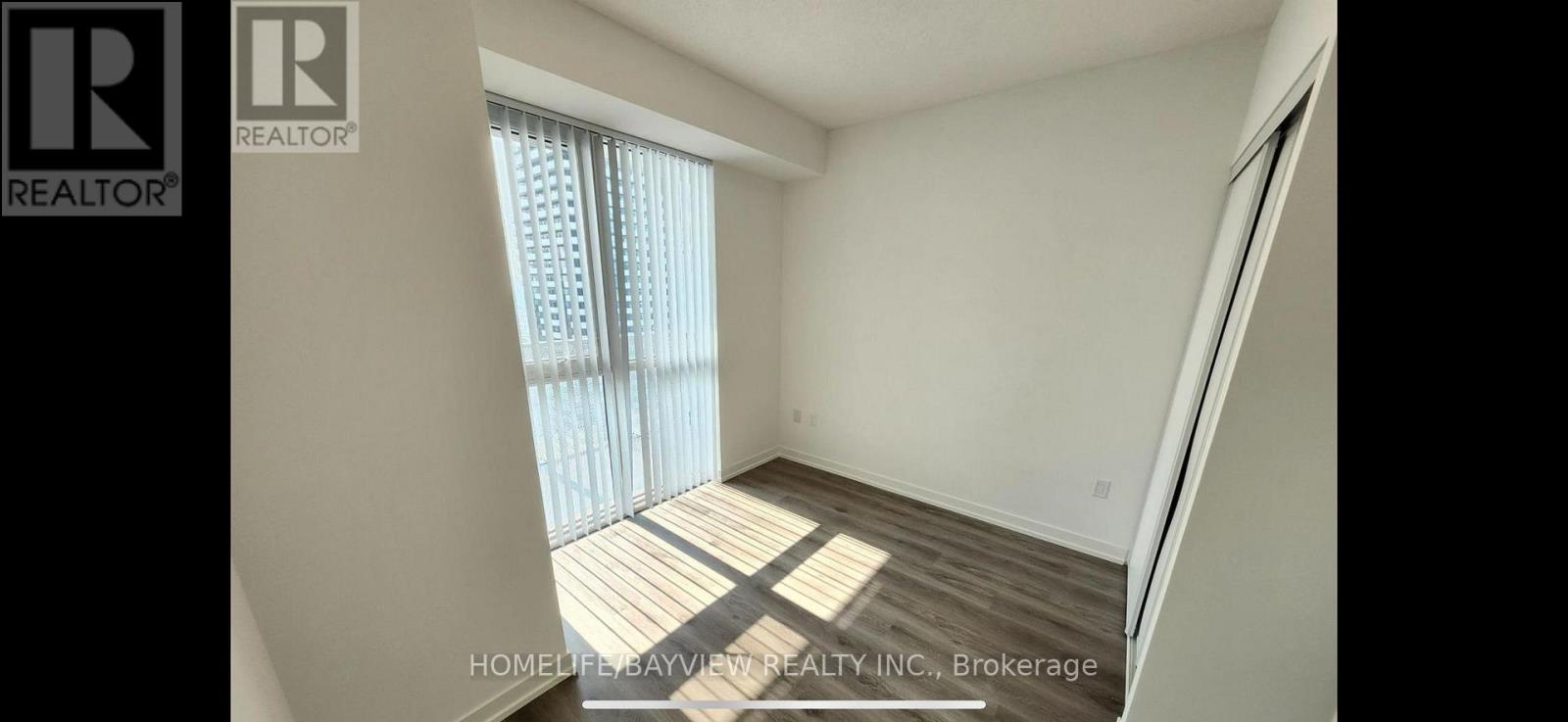 1211 - 8 Interchange Way, Vaughan, Ontario  L4K 4Z7 - Photo 16 - N12636488