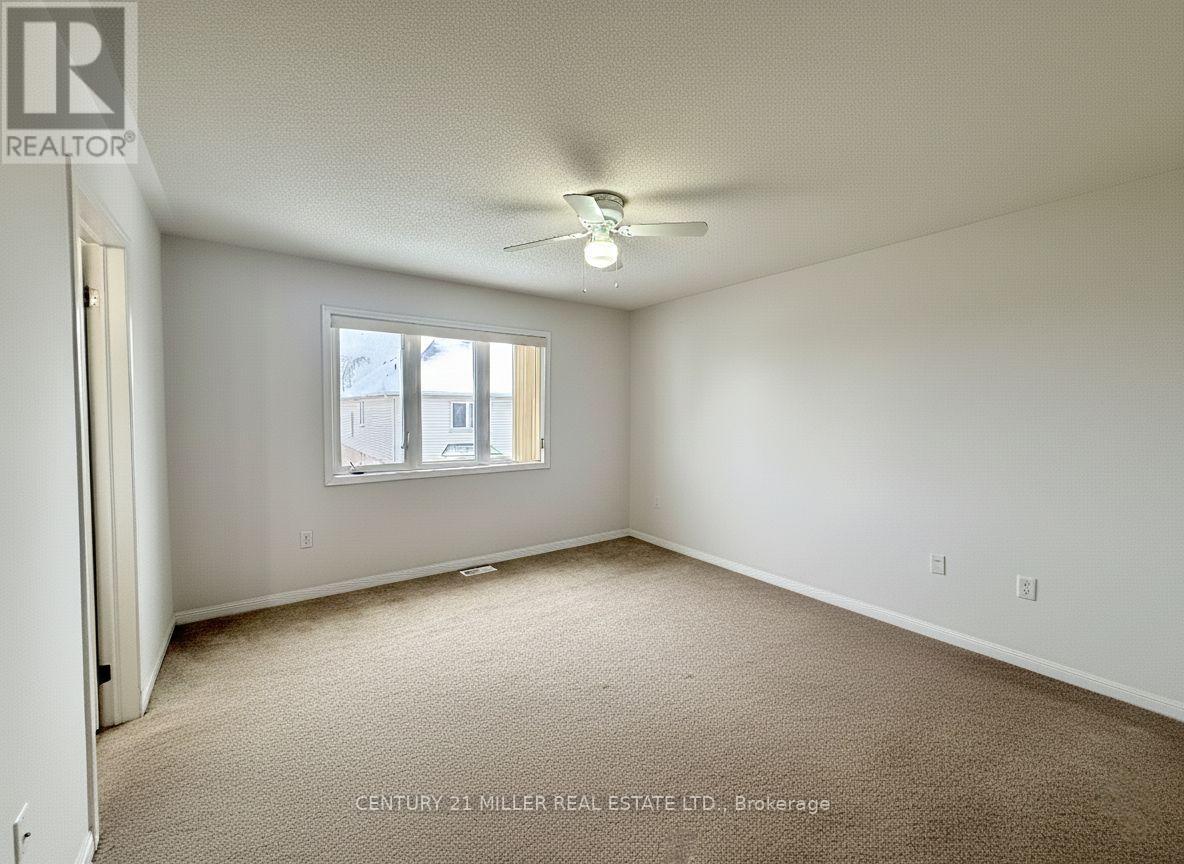 110 Gladys Clarkson Drive, Whitchurch-Stouffville, Ontario  L4A 0R3 - Photo 16 - N12636530