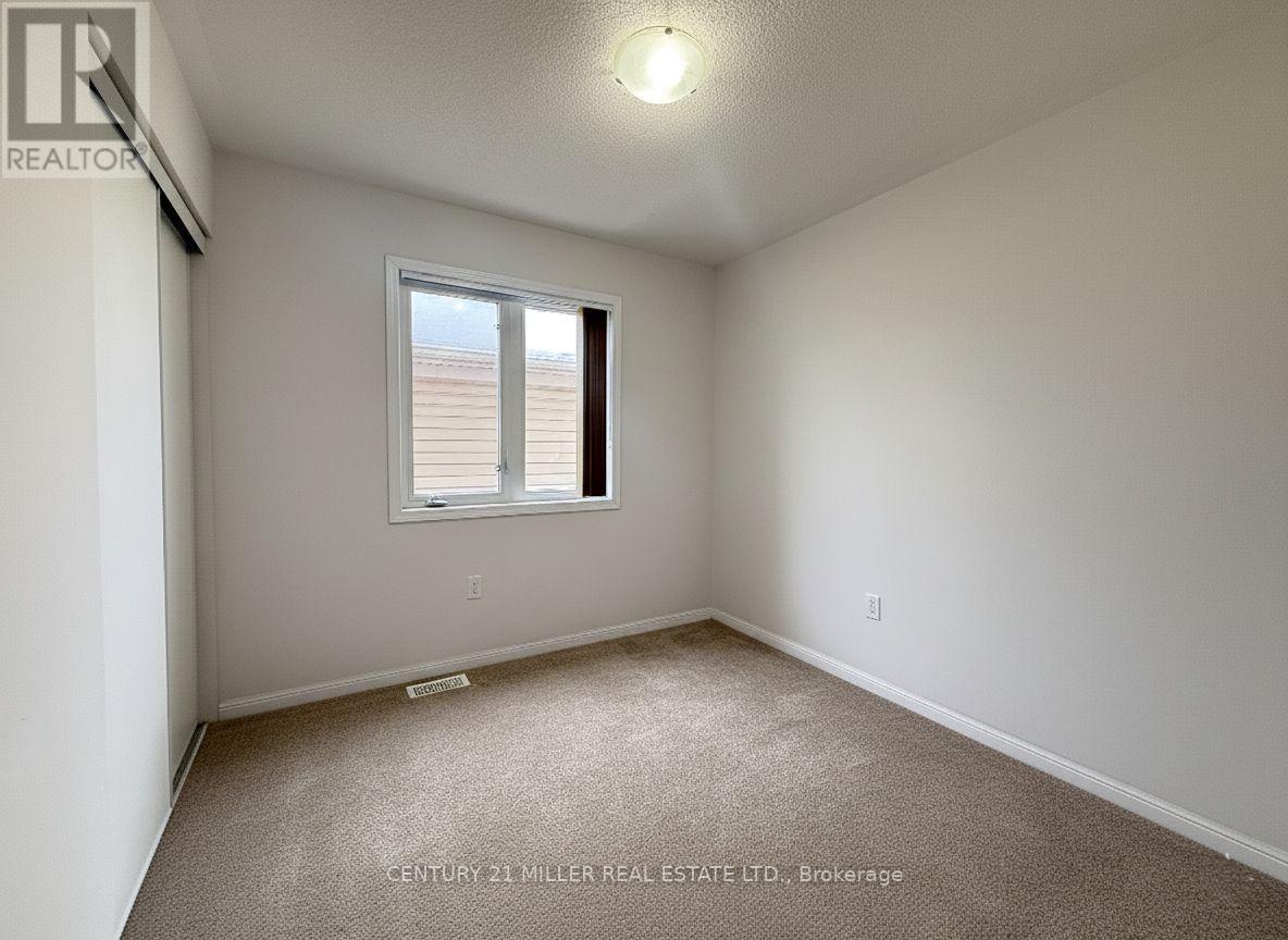 110 Gladys Clarkson Drive, Whitchurch-Stouffville, Ontario  L4A 0R3 - Photo 18 - N12636530