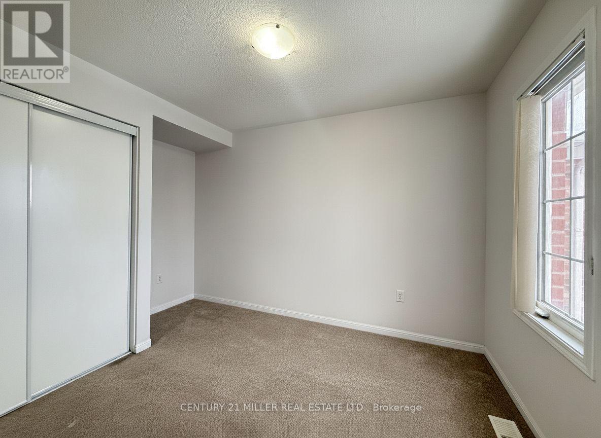 110 Gladys Clarkson Drive, Whitchurch-Stouffville, Ontario  L4A 0R3 - Photo 20 - N12636530