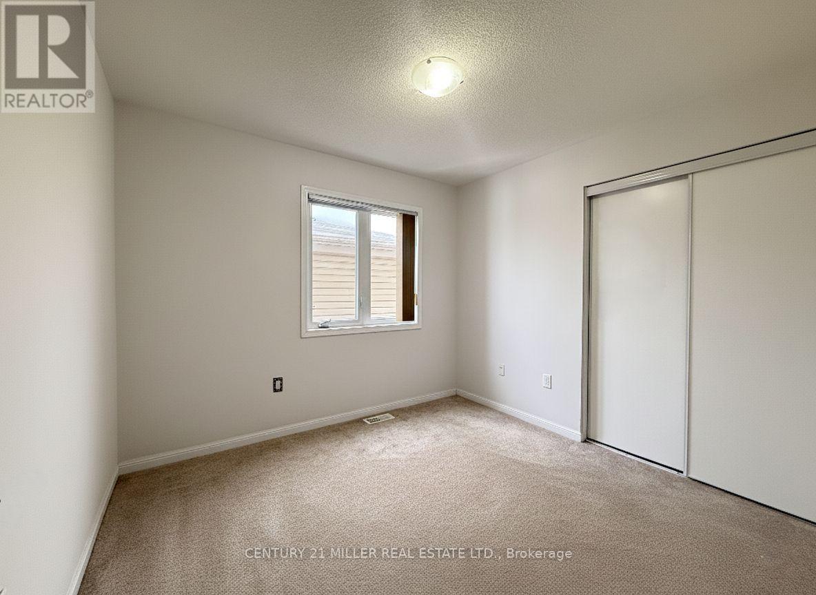 110 Gladys Clarkson Drive, Whitchurch-Stouffville, Ontario  L4A 0R3 - Photo 21 - N12636530