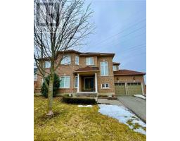 LOWER - 432 SYDOR COURT, Newmarket, Ontario