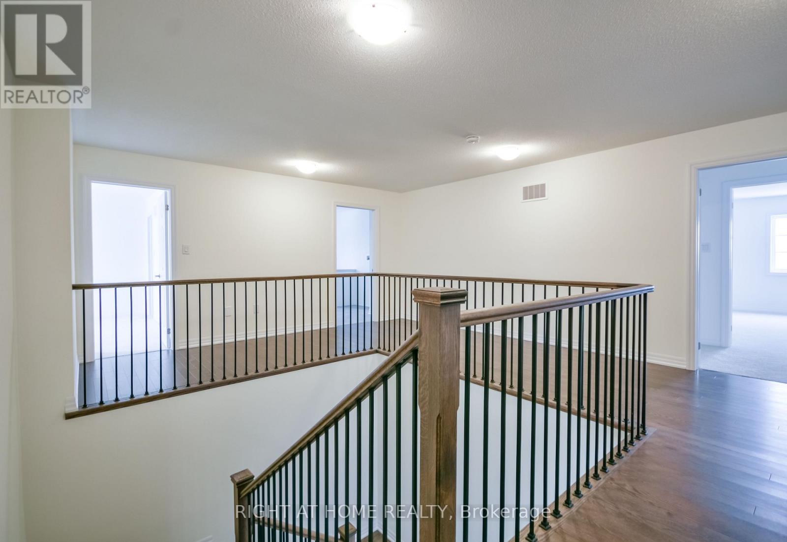 215 Sutherland Street S, Clearview (Stayner), Ontario  L0M 1S0 - Photo 12 - S12636510