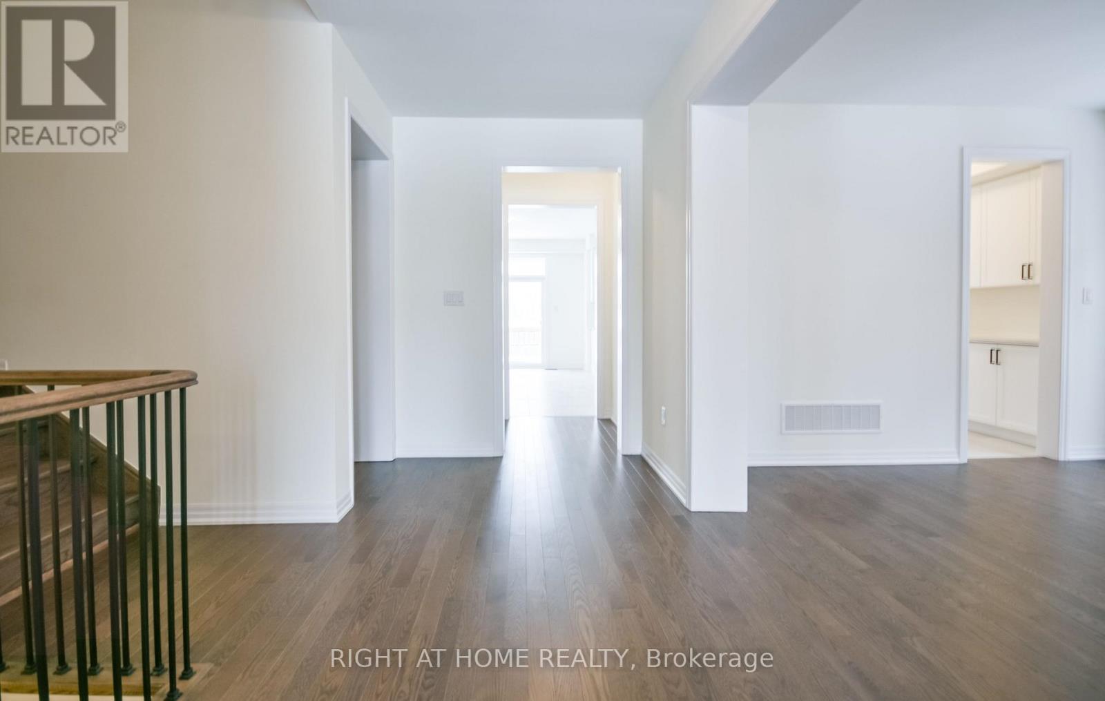 215 Sutherland Street S, Clearview (Stayner), Ontario  L0M 1S0 - Photo 18 - S12636510