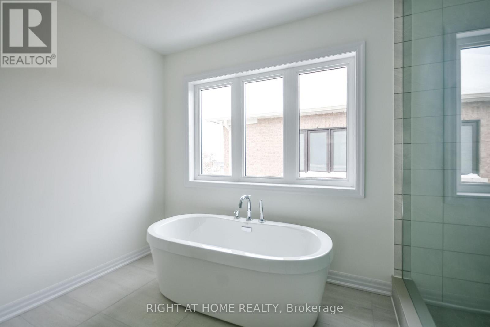 215 Sutherland Street S, Clearview (Stayner), Ontario  L0M 1S0 - Photo 27 - S12636510