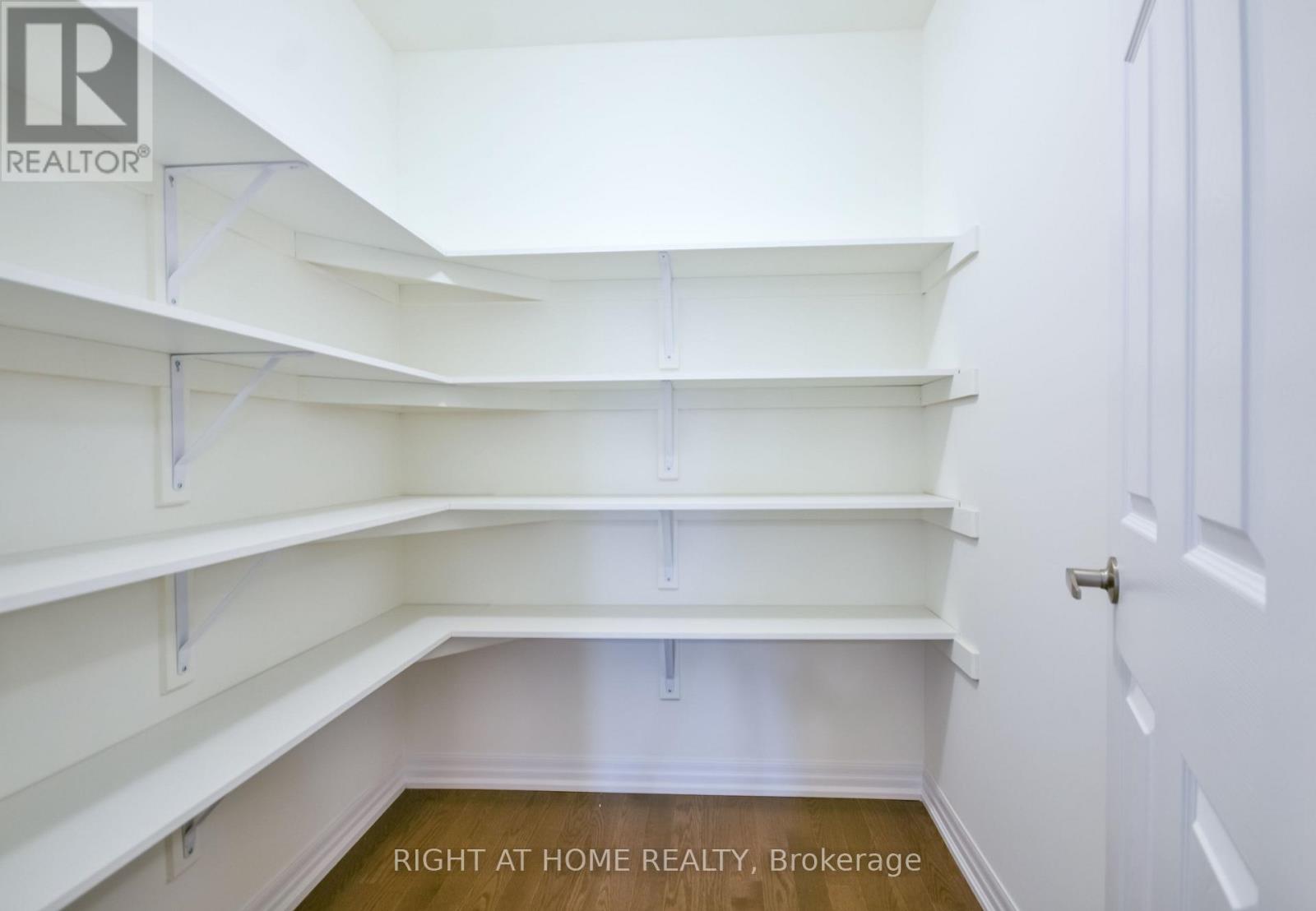 215 Sutherland Street S, Clearview (Stayner), Ontario  L0M 1S0 - Photo 38 - S12636510