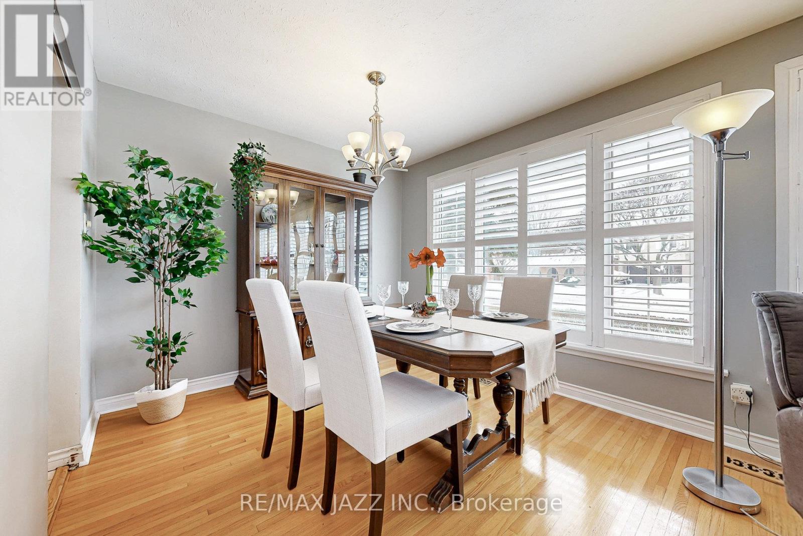 807 Annes Street, Whitby, Ontario  L1N 5K6 - Photo 11 - E12636588