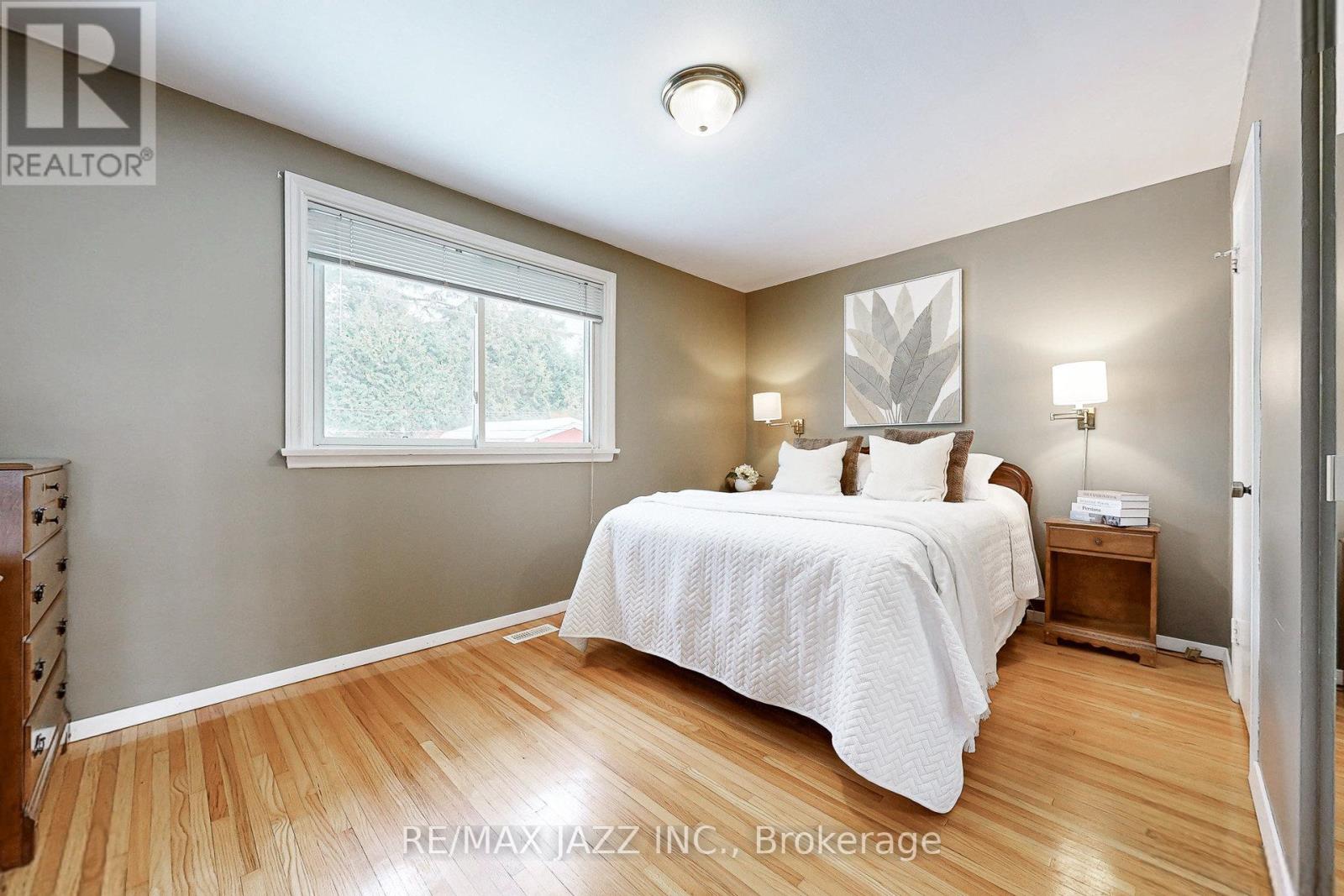 807 Annes Street, Whitby, Ontario  L1N 5K6 - Photo 19 - E12636588